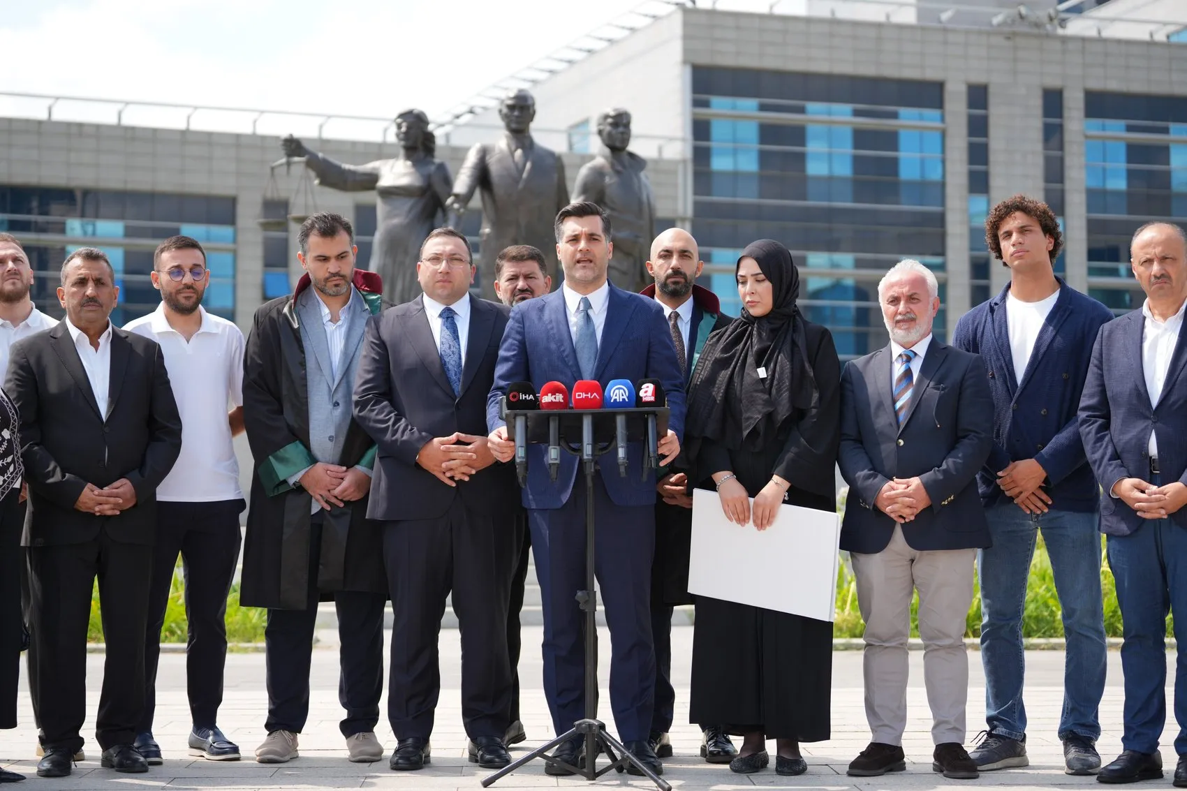 Üsküdar’da başkan vekilliği krizine yargı yolu