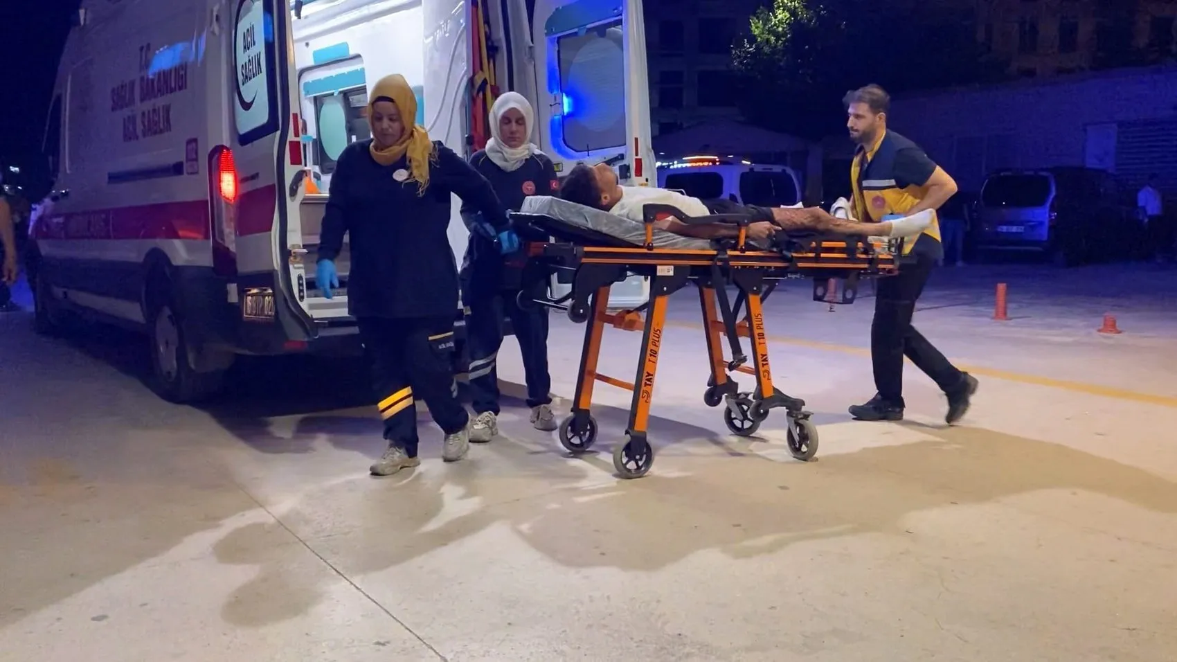 Mesajlaşma tartışması kanlı bitti Arkadaşını vuran şüpheli yakalandı