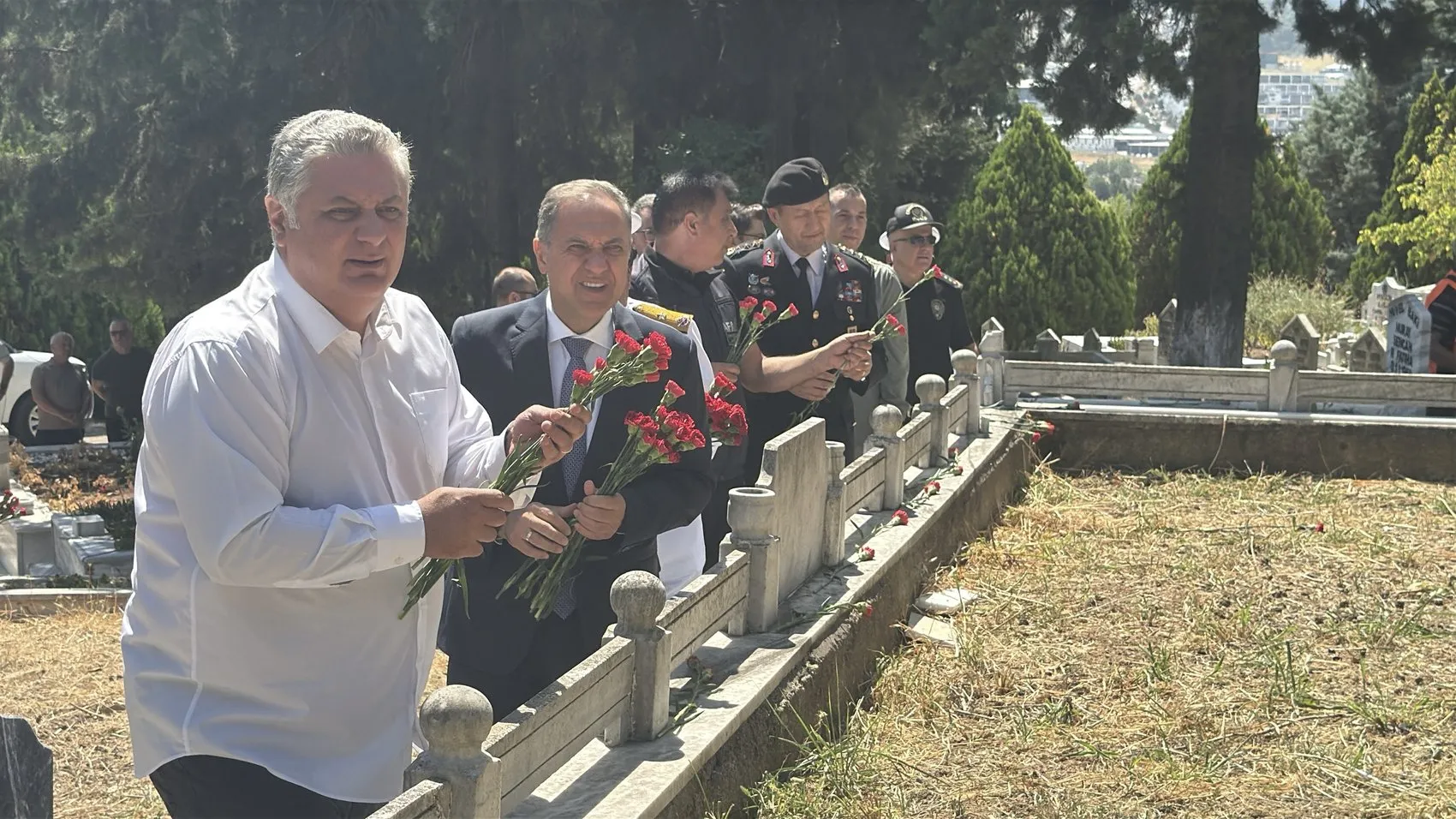 17 Ağustos depreminin üzerinden 27 yıl geçti