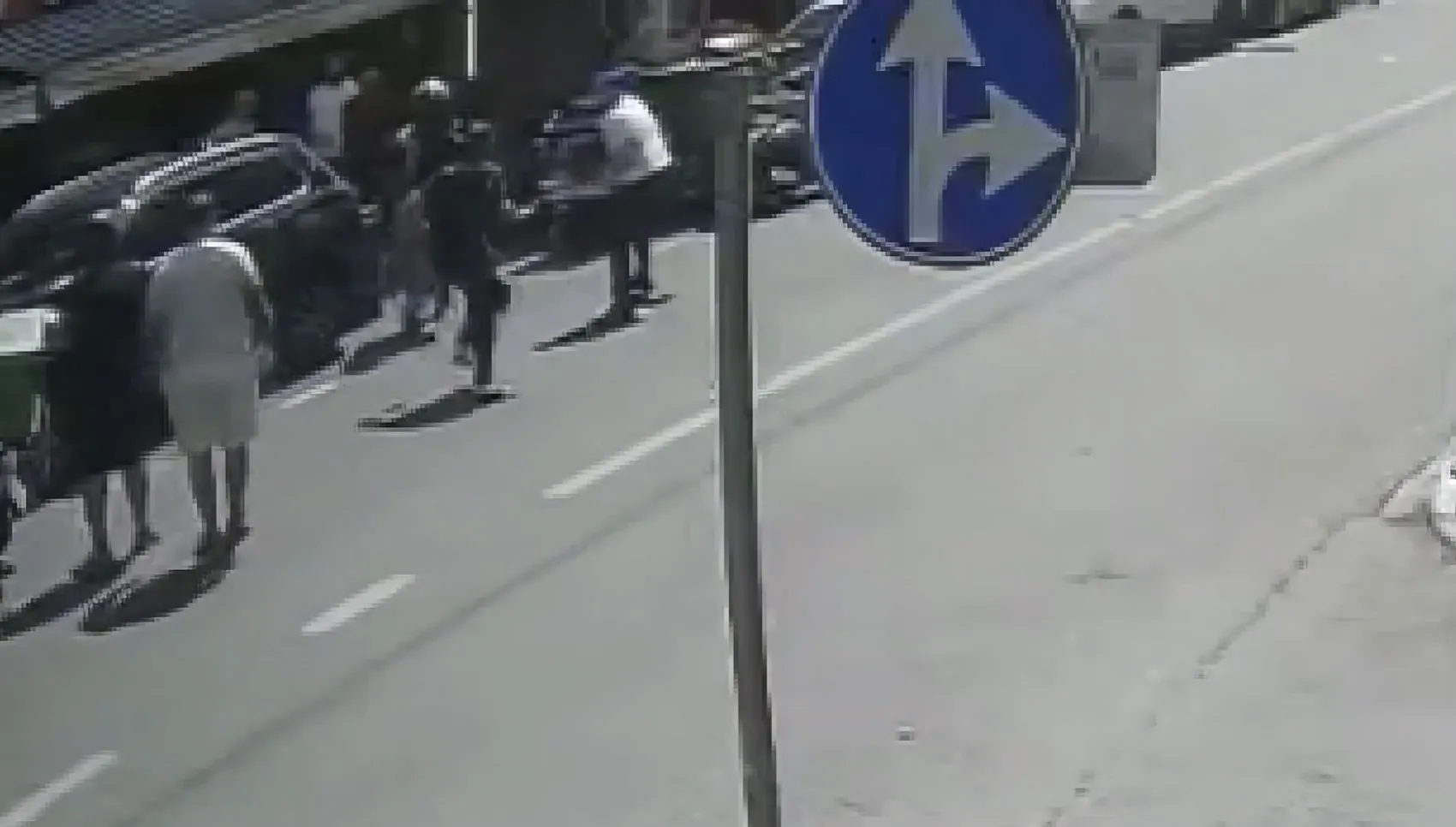 Şişli'de park yeri gerilimi: Motosikletini yerinde bulamayınca yumruk attı, bıçakla karşılık aldı