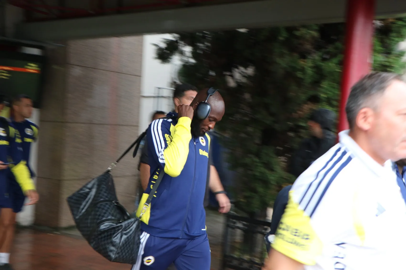 Fenerbahçe, Samsunspor deplasmanı için Samsun’a geldi