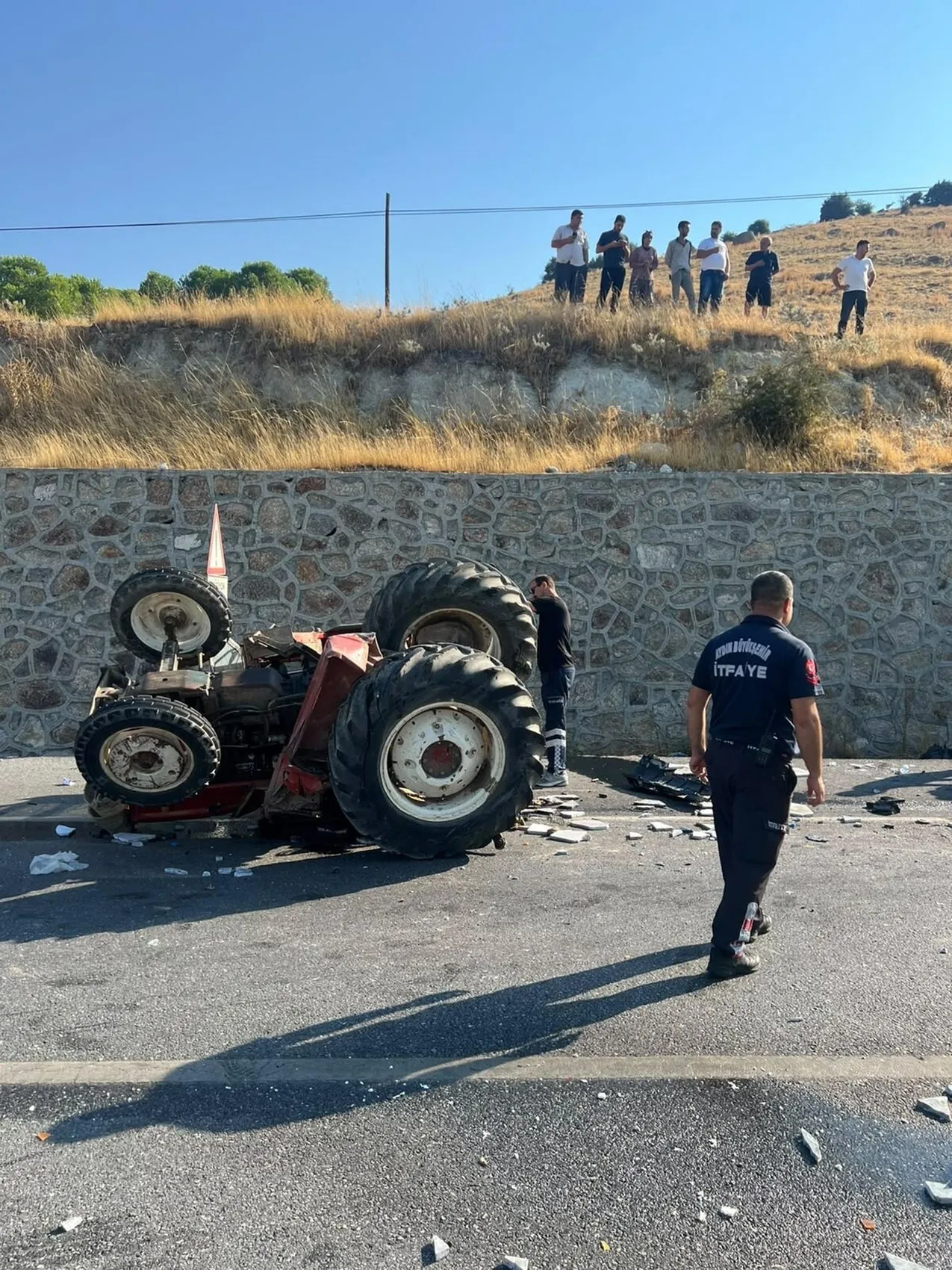 Aydın yolunda traktöre çarpma sonucu bir kişi hayatını kaybetti