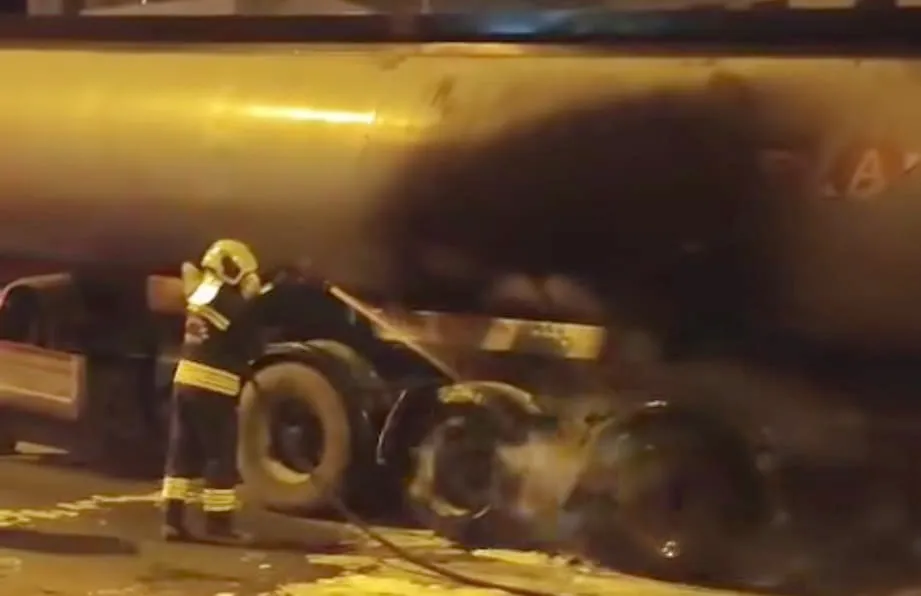 Nurdağı yolunda tanker yangını paniği