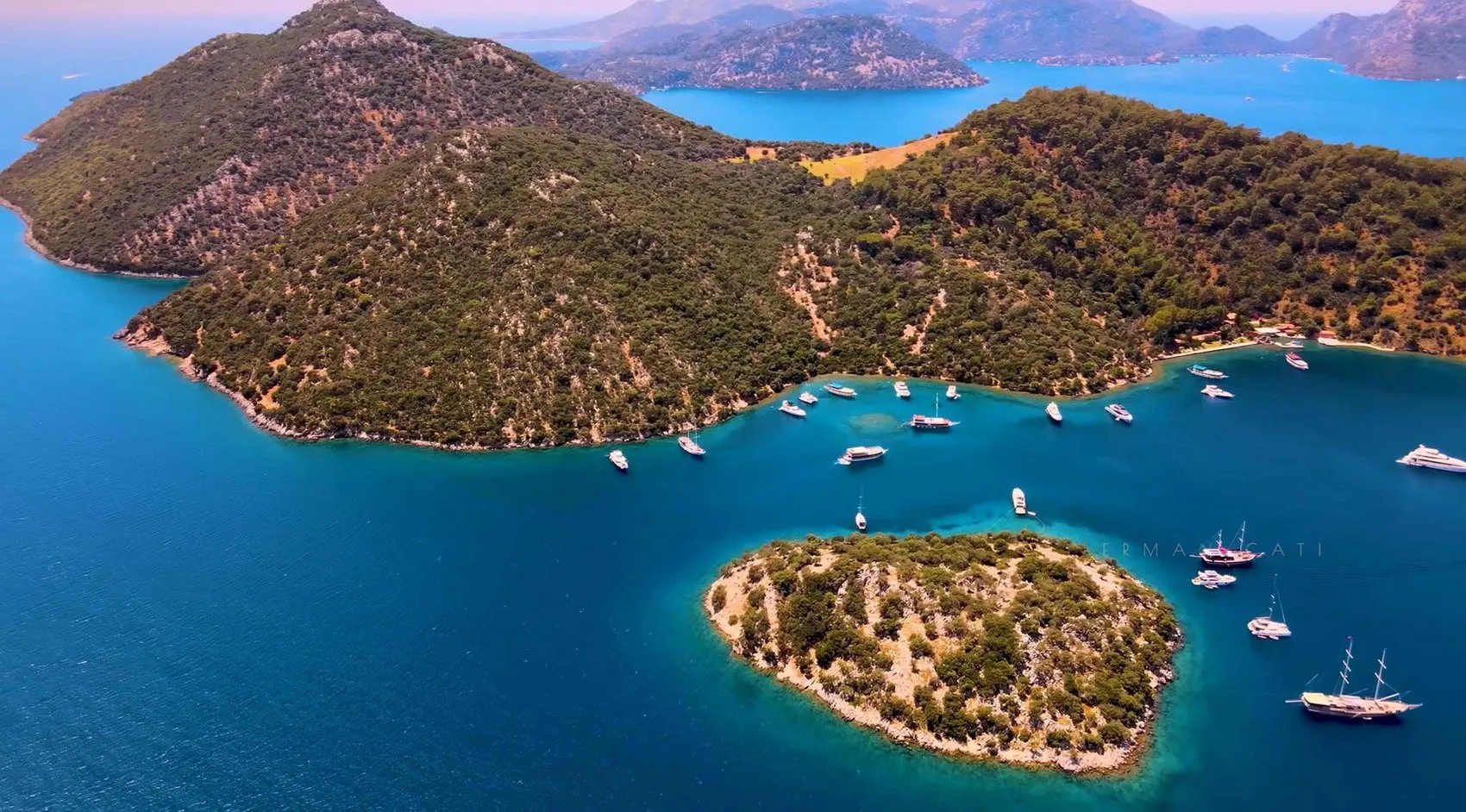 Fethiye ve Kaş açıklarında devasa deniz milli parkı kuruldu