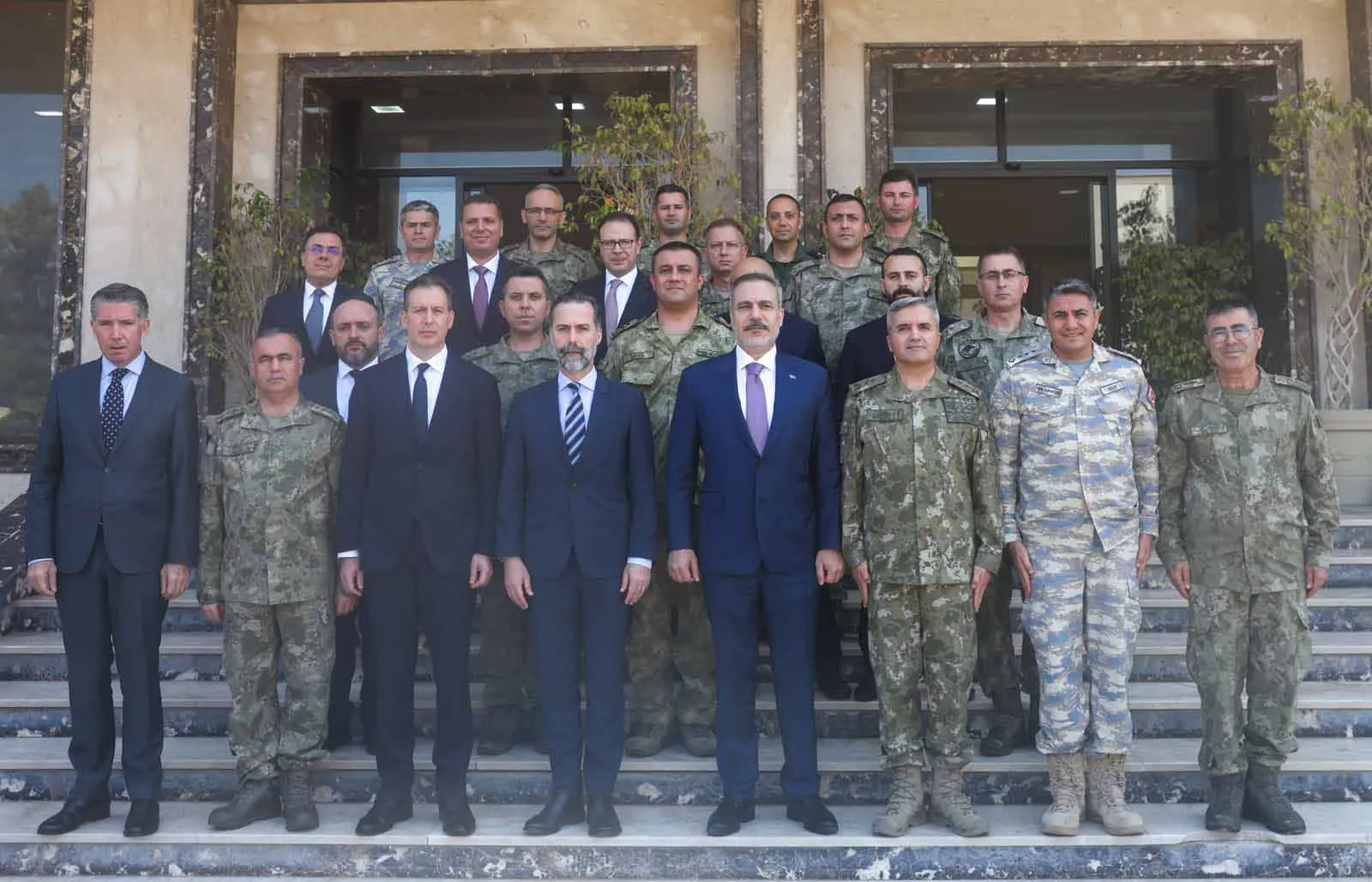 Bakan Fidan Libya’daki Türk askerlerini ziyaret etti
