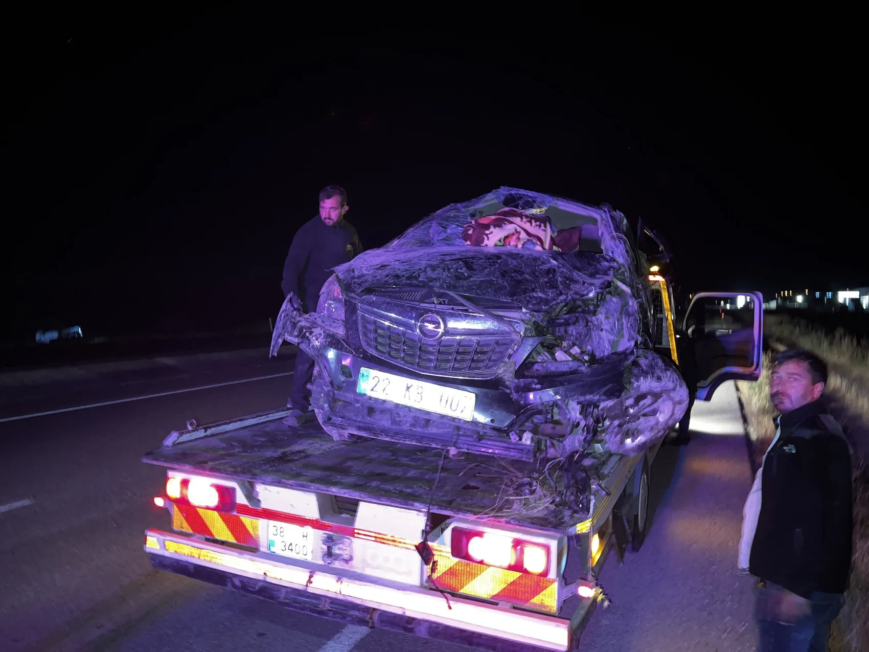 Kayseri'de gece yarısı trafik kazası 1 çocuk hayatını kaybetti
