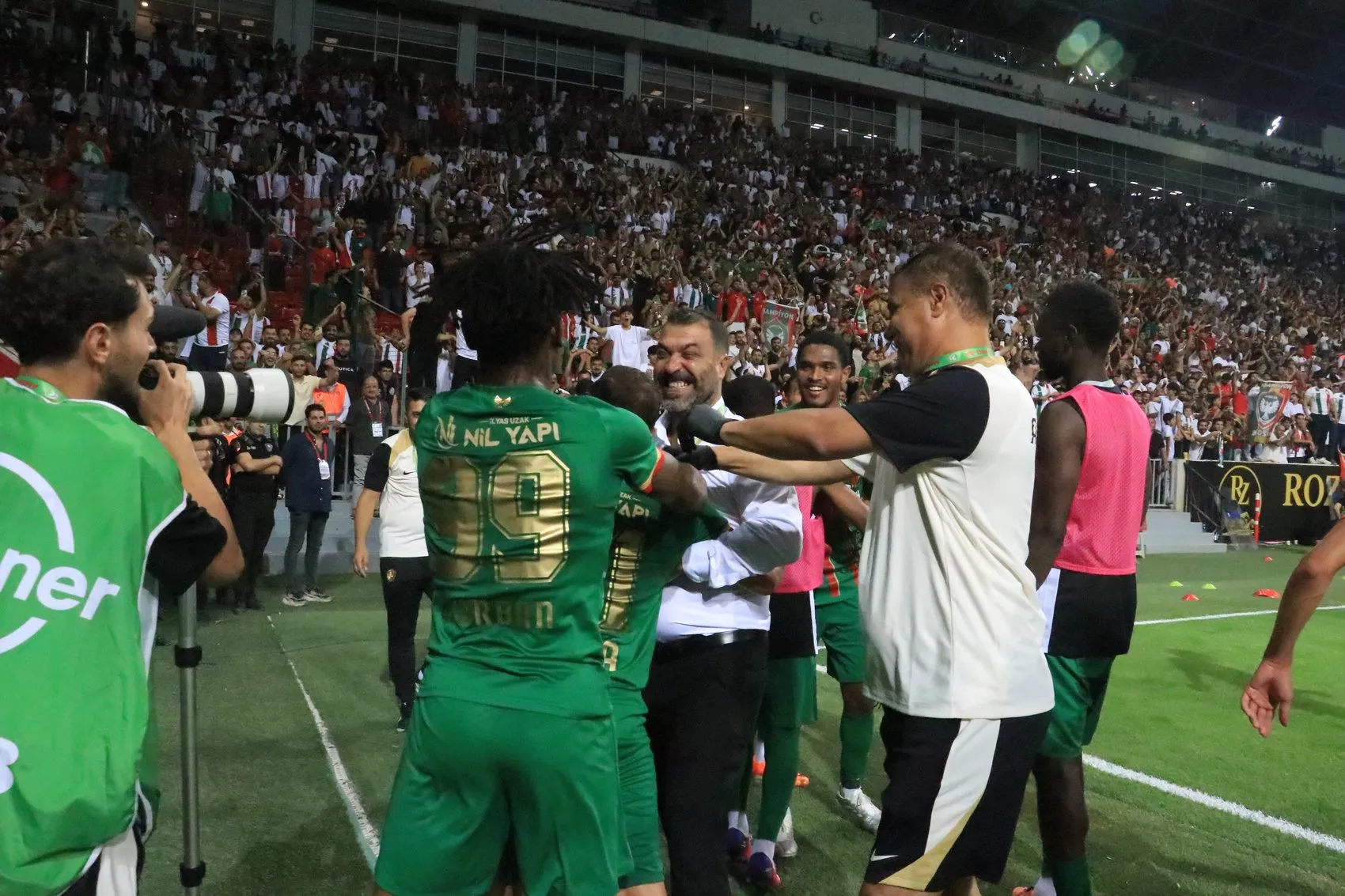 Amedspor Süper Lig açılışını üç golle kutladı
