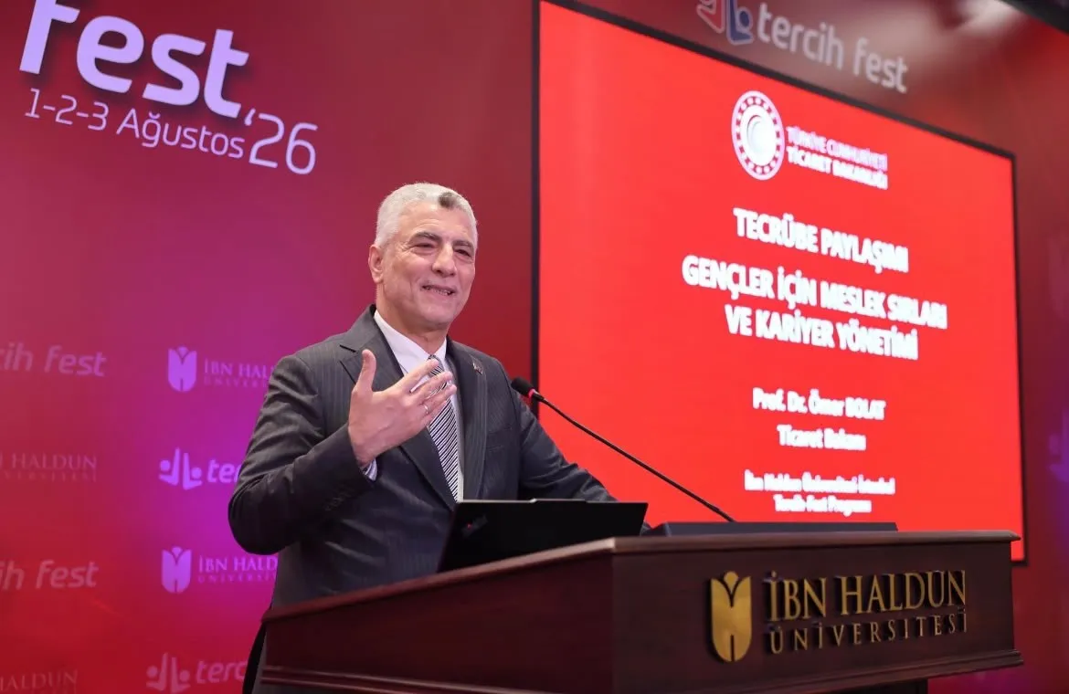 Ticaret Bakanı Bolat gençlere seslendi Türkiye dünyanın 16'ncı ekonomisi
