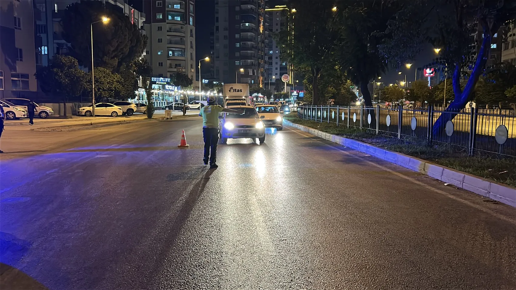 Adana genelinde geniş çaplı asayiş denetimi