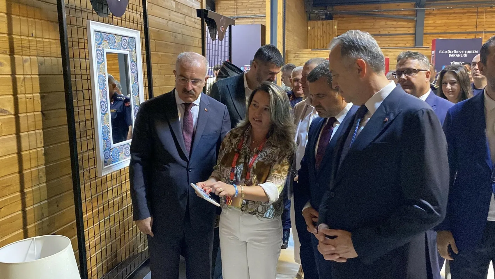 Çanakkale'de 9 gün sürecek kültür ve sanat şöleni başladı 15 mekanda 162 etkinlik