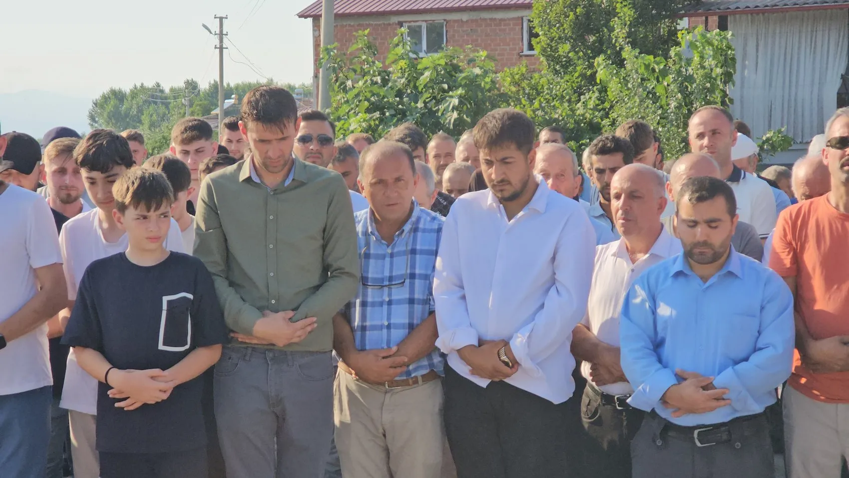 Kelkit Çayı'nda kaybolan İlker Parlak için gıyabi cenaze namazı kılındı