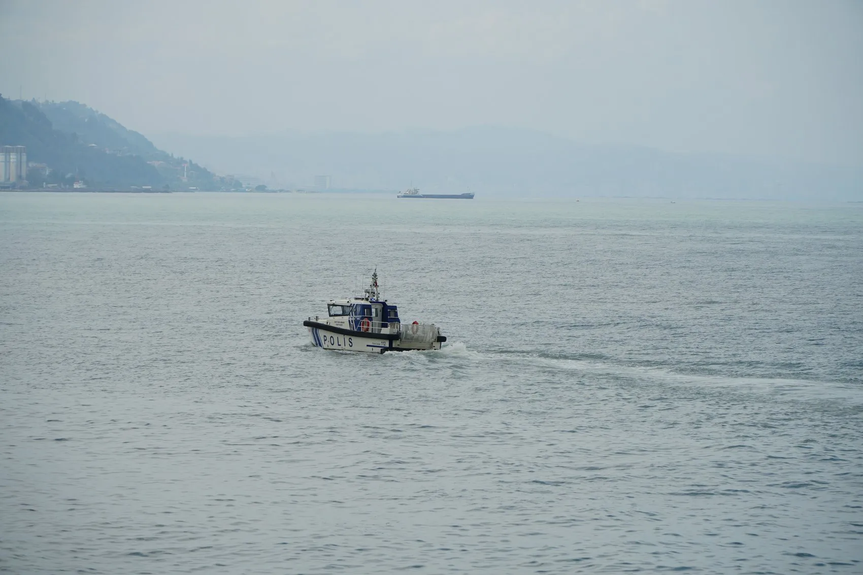 Rize'de kaybolan çocuk için 2. gün Dalgıç, su altında el yordamıyla arıyor