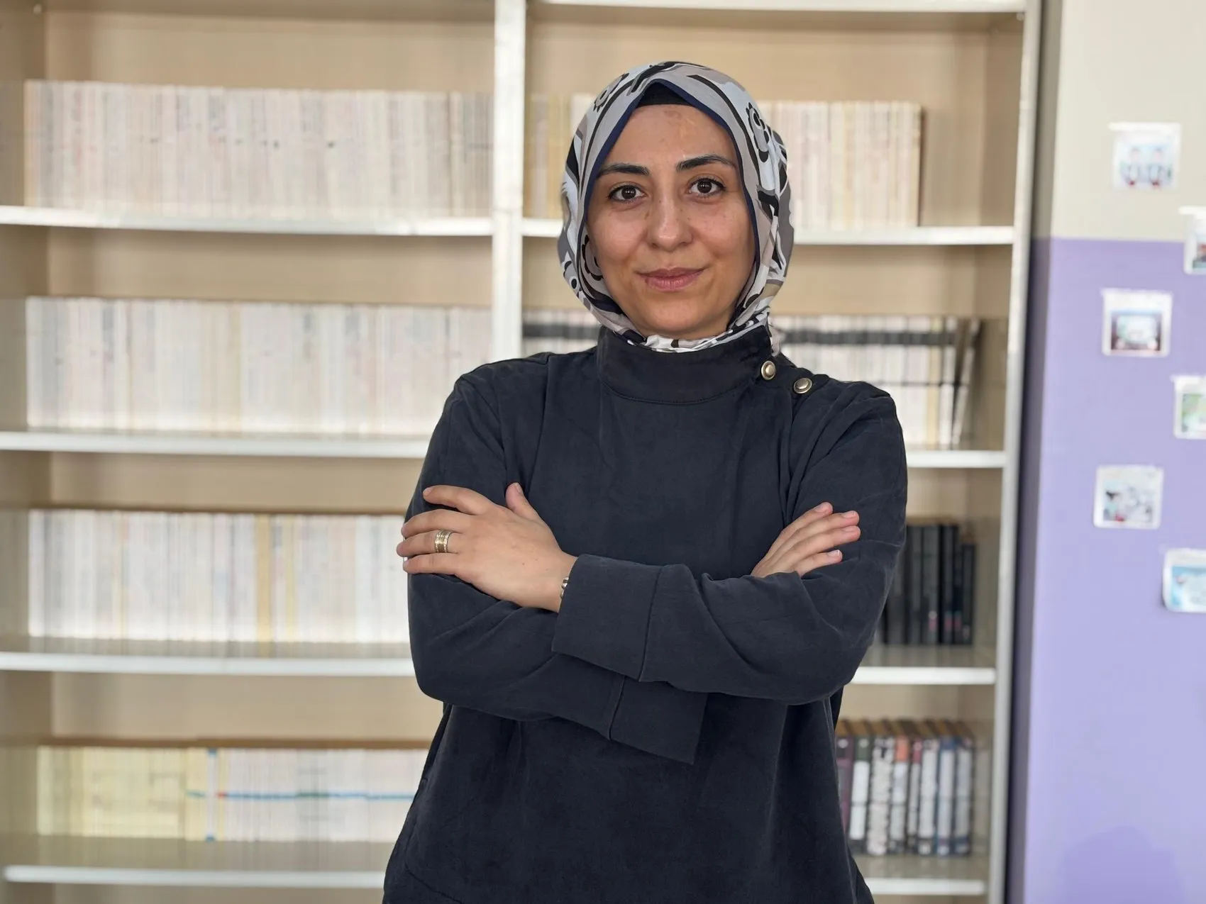Bir öğretmenin hayali gerçek oldu 500 kitaplık kütüphane 5 bin 500 kitapla doldu