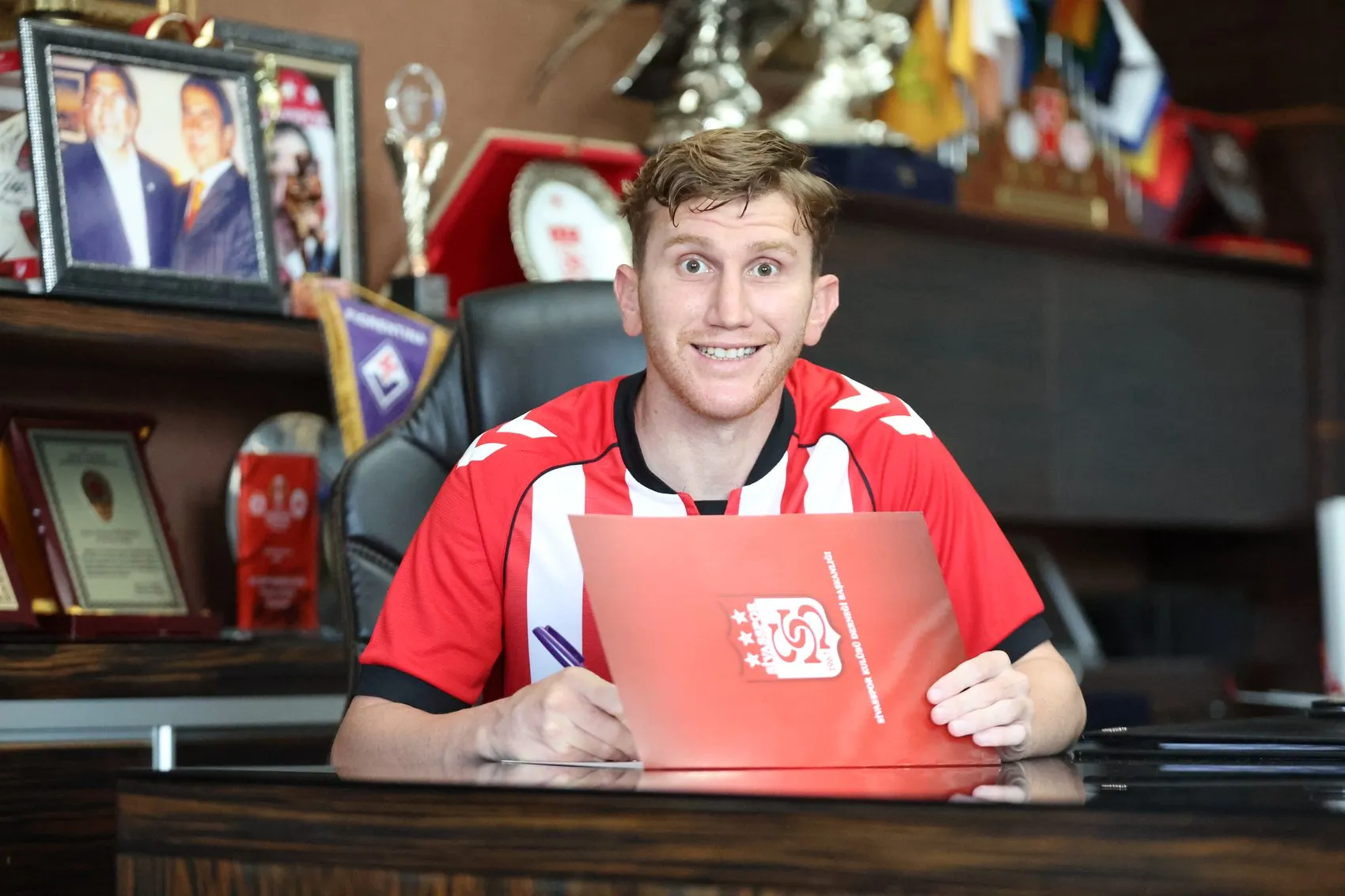 Sivasspor transfer engelini aştı ve dört ismi kadrosuna kattı
