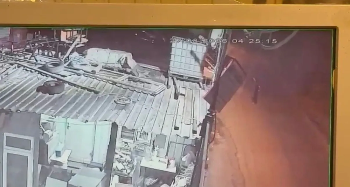 Galeriye kundak, sahibine 10 milyon liralık tehdit mesajı