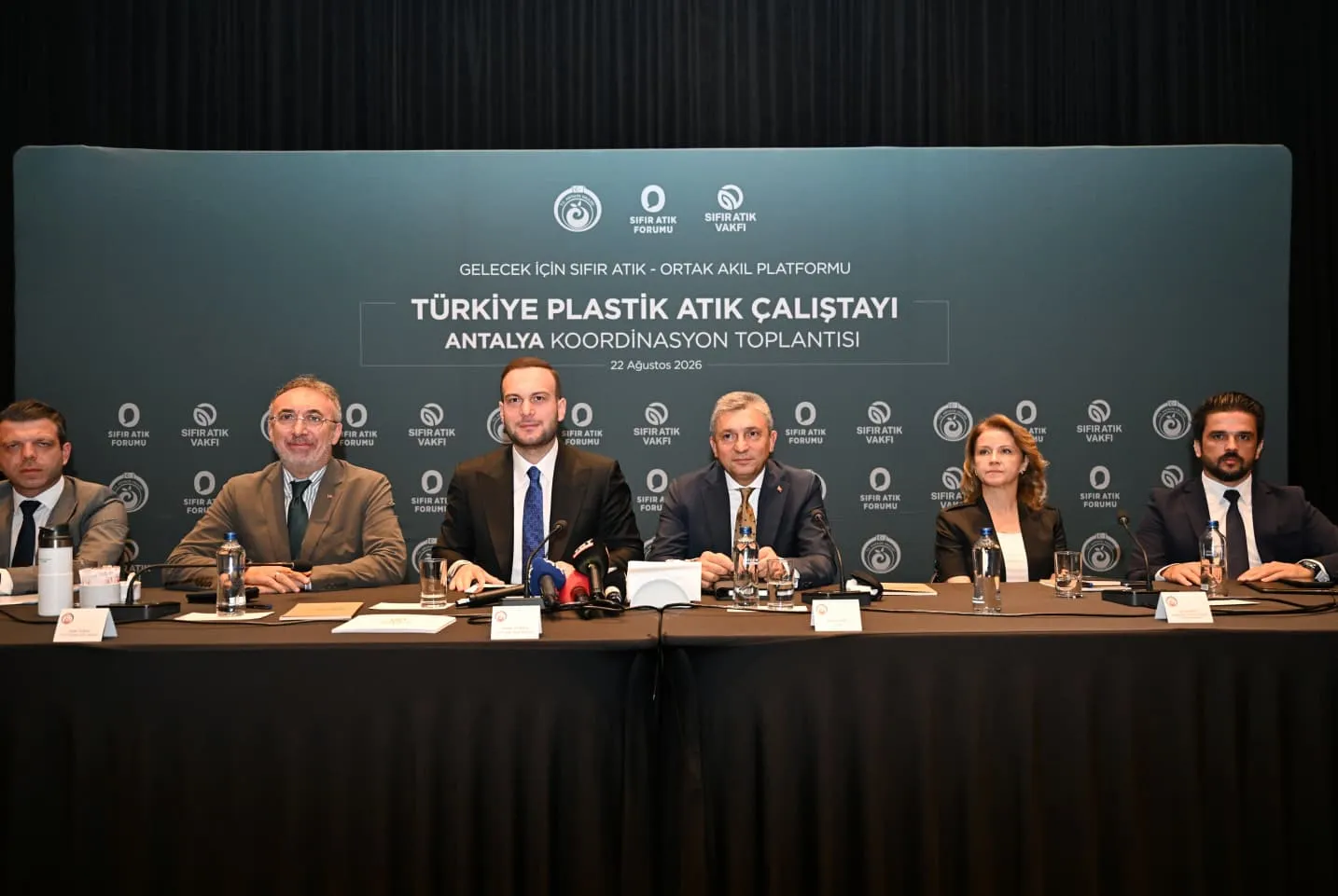 Antalya kıyılarını plastik işgalinden kurtarmak için harekete geçildi