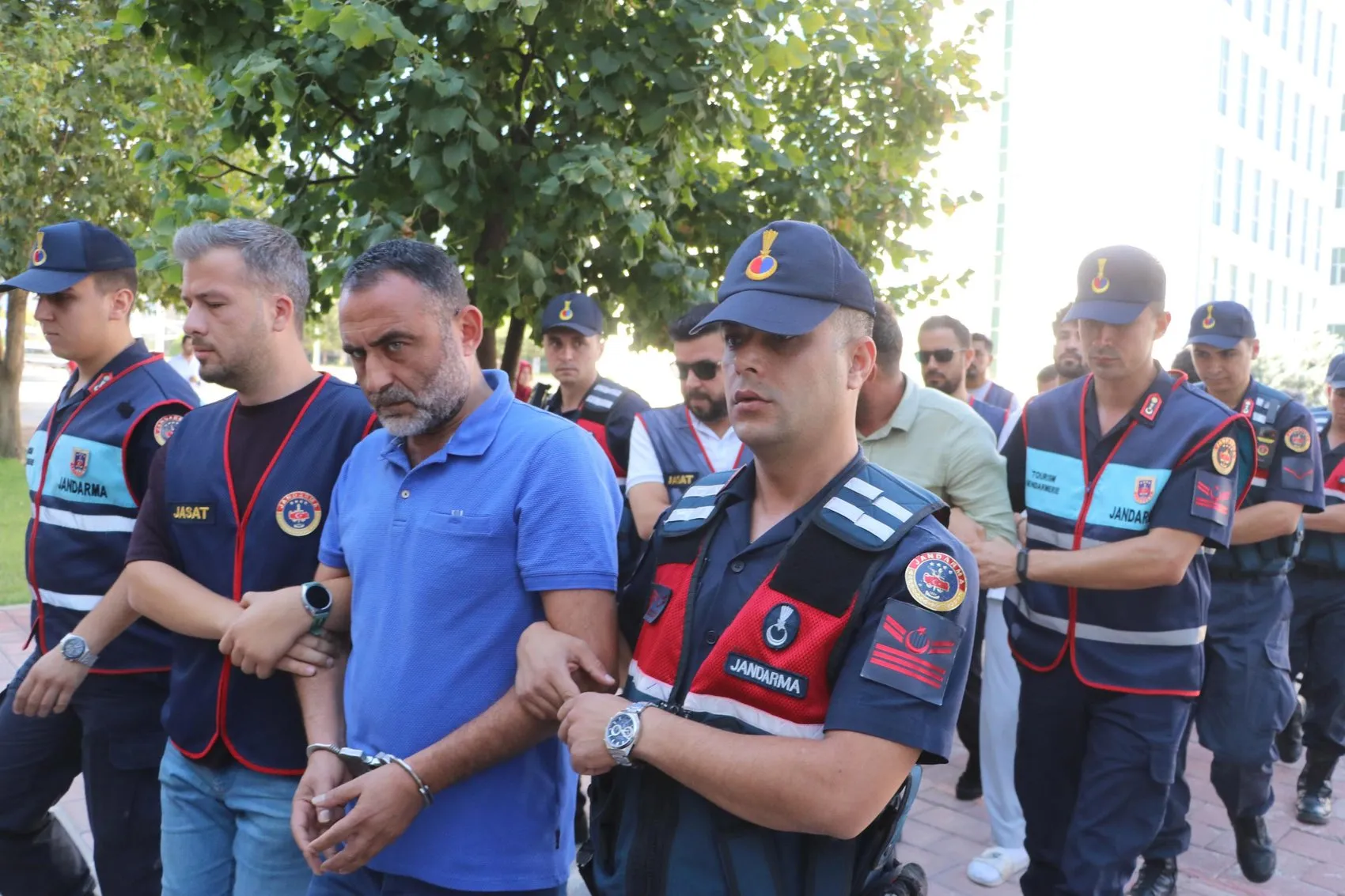 Denizli'de dehşet 2 kişiyi kaçırıp çıplak fotoğraflarını çektiler, 3 milyon lira haraç aldılar