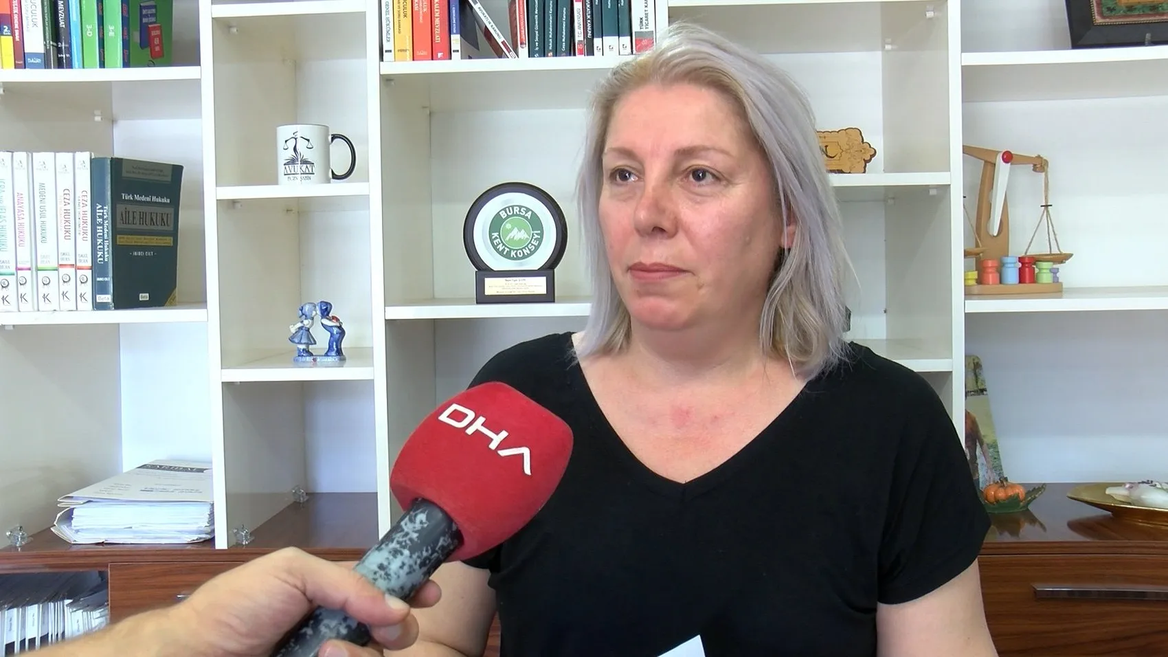 Kartını arkadaşına verdi hapse girdi