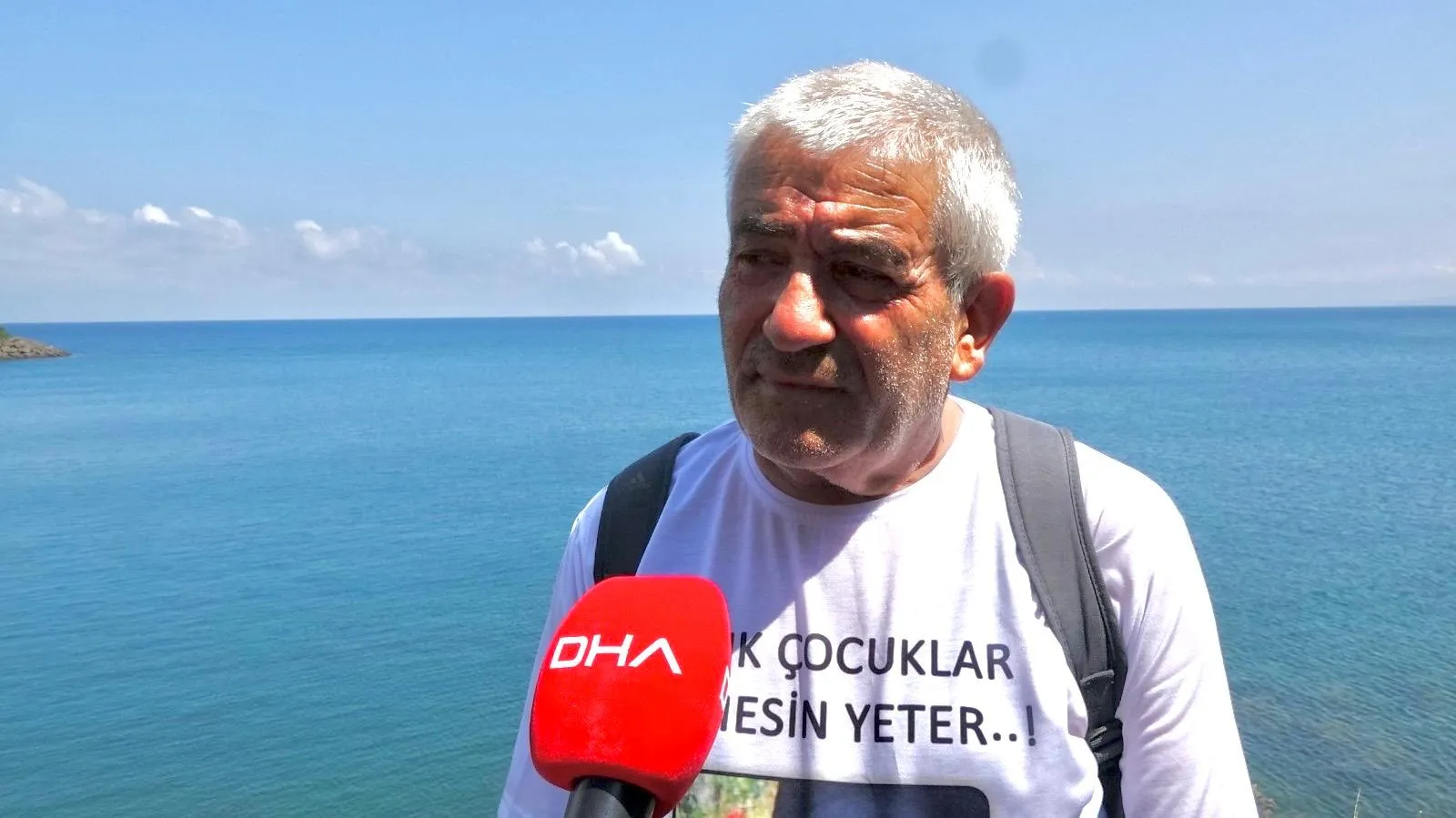 Çocuk ölümlerine dur demek için Trabzon'dan Ankara'ya yürüyor