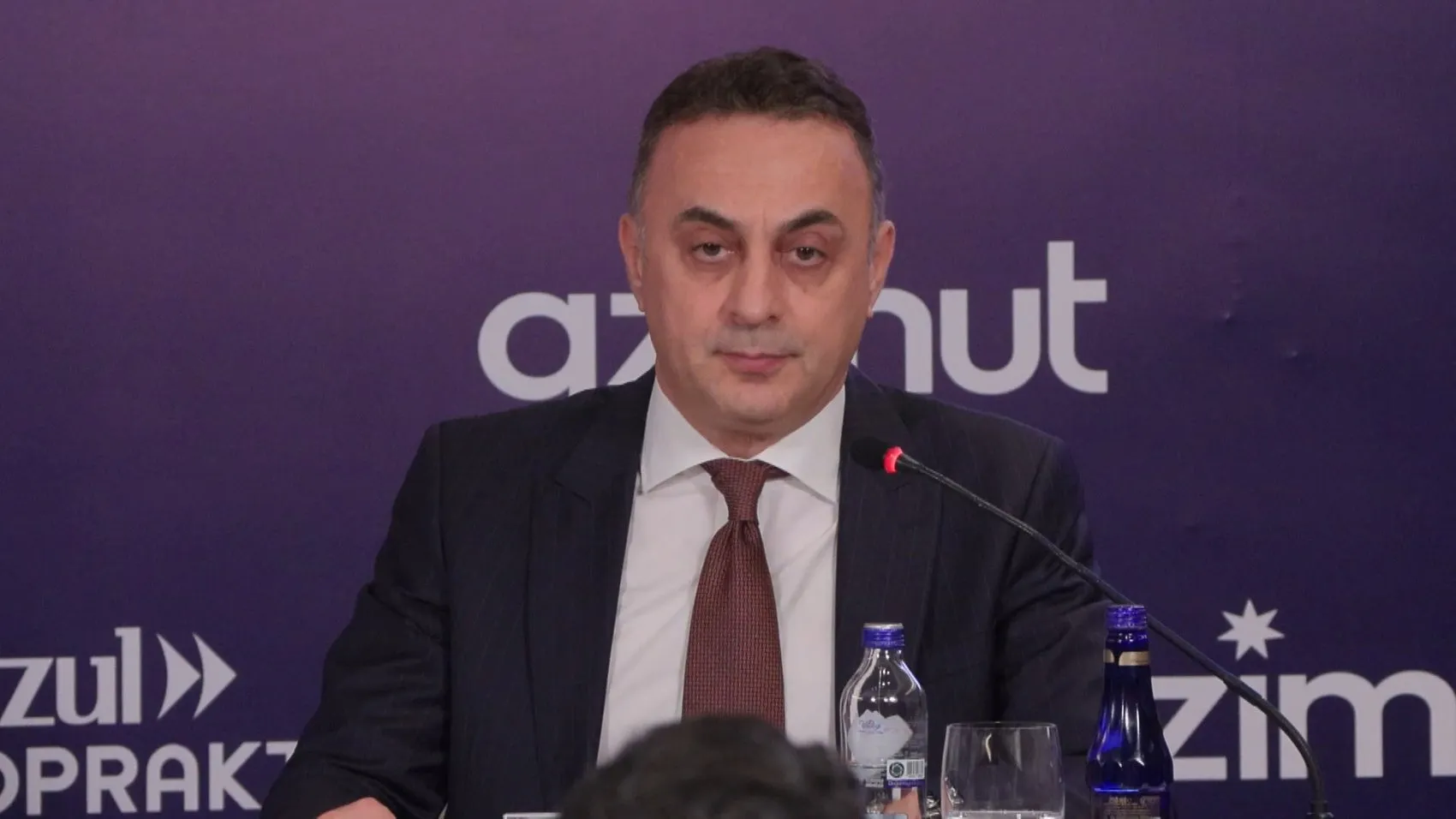 İlk projesi Başakşehir'de 985 milyonluk dev fon yatırımcıyla buluştu