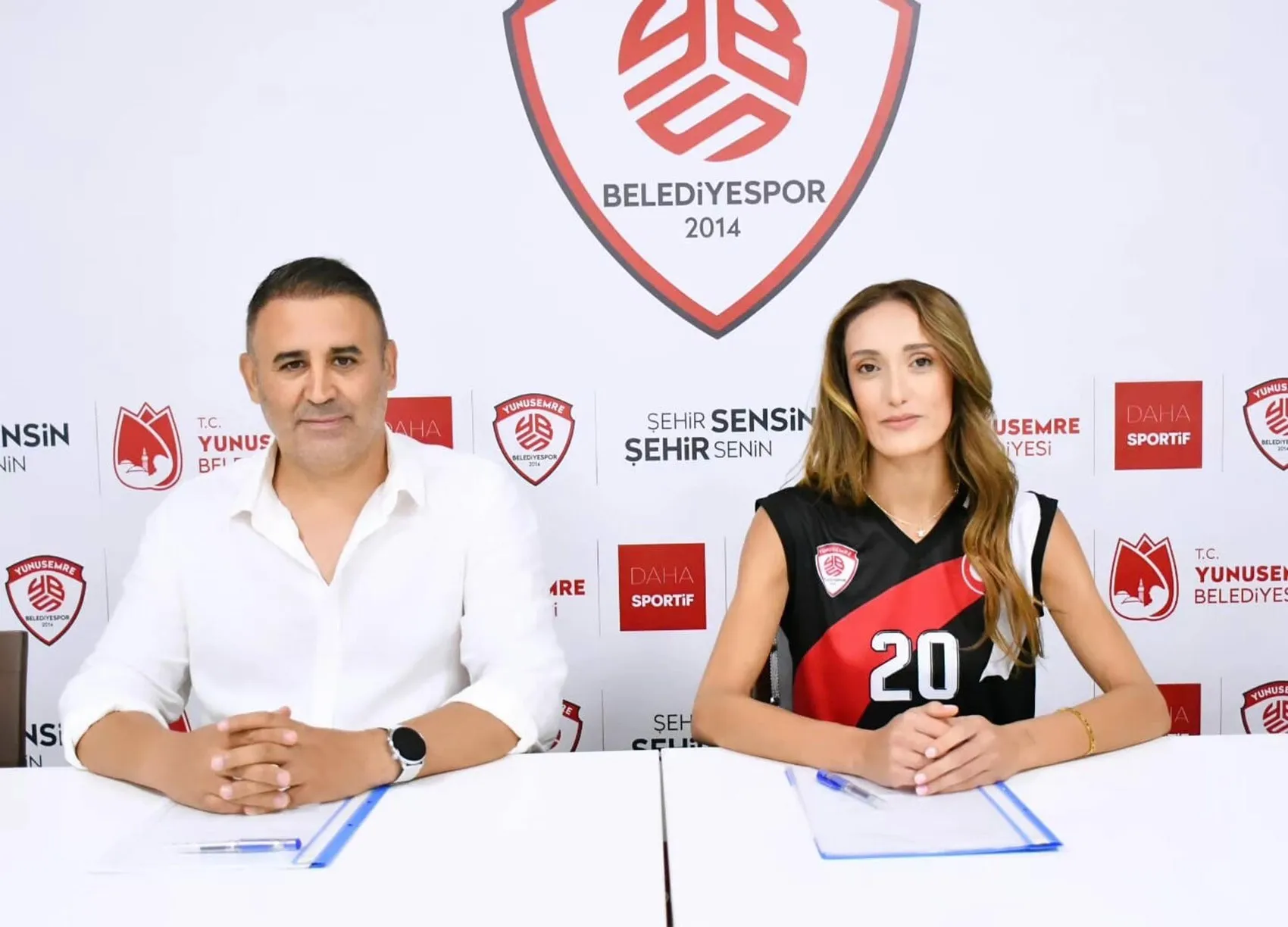 Yunusemre Belediyespor kadrosunu milli smaçörle güçlendirdi