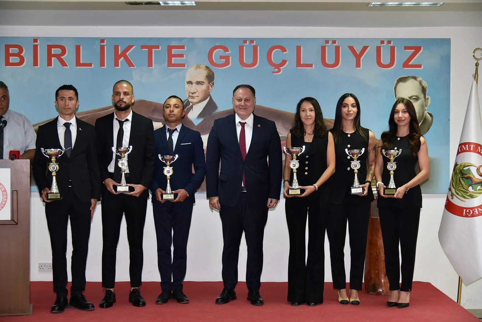 KKTC 1 Ağustos coşkusuyla egemenlik mesajı verdi