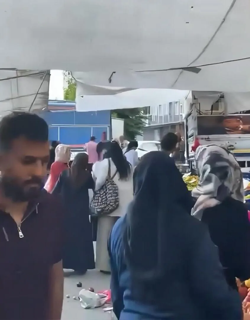 Beyoğlu pazarında meyve seçme kavgası Esnaf tutuklandı