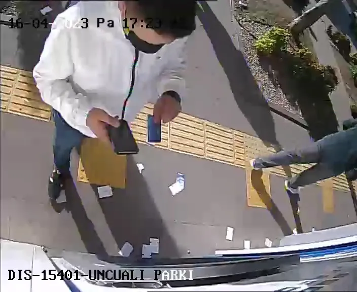 Kartını arkadaşına verdi hapse girdi