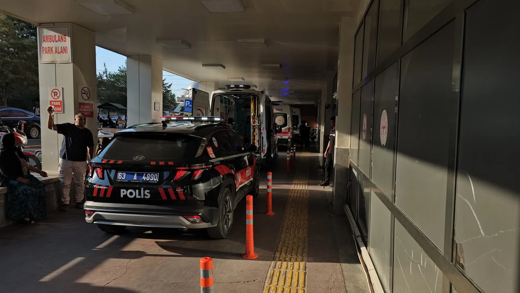 Şanlıurfa'da hastane önünde kanlı hesaplaşma