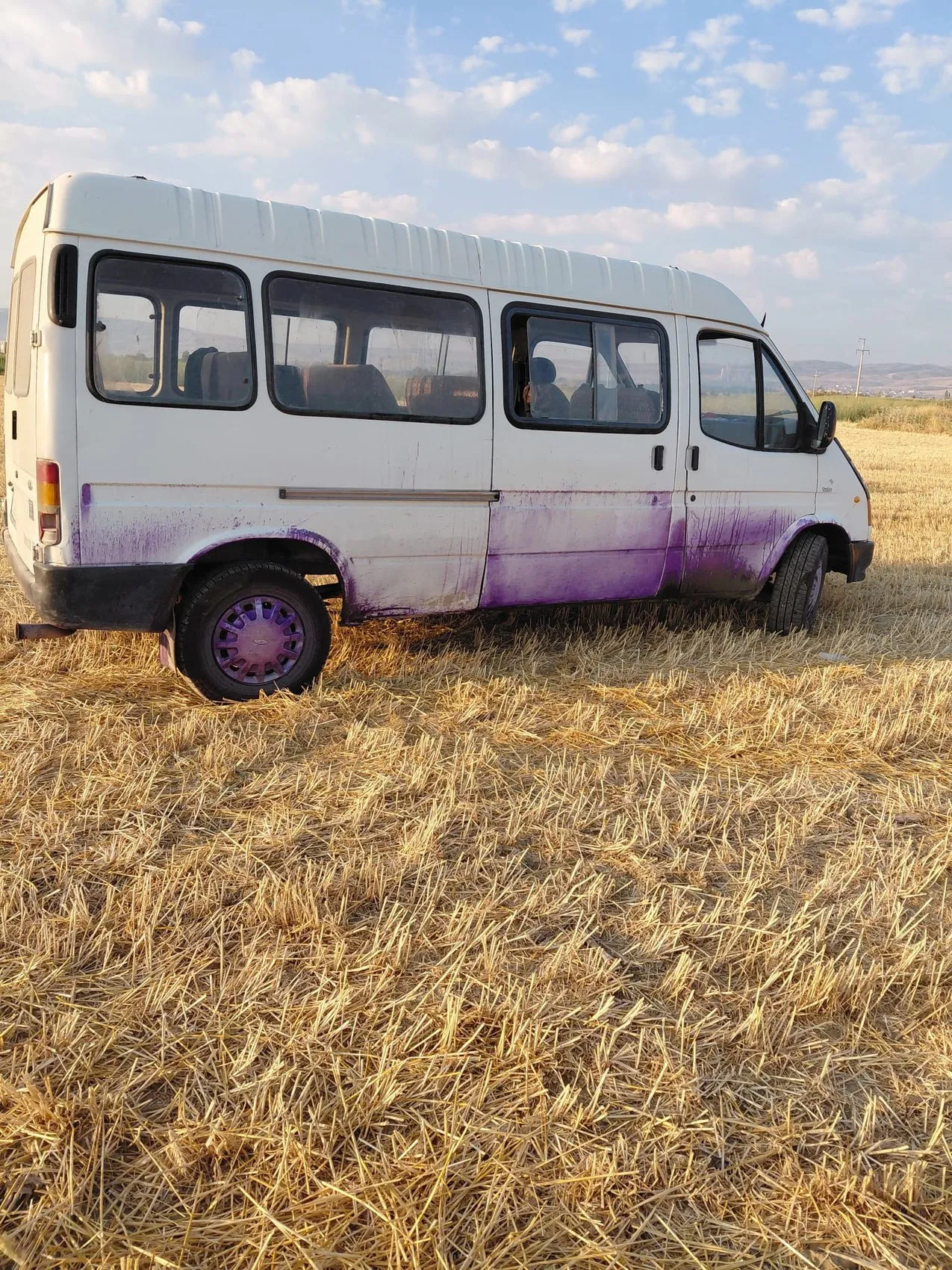 Afyon’da araçları mora boyayan kimyasal sızıntıya soruşturma açıldı