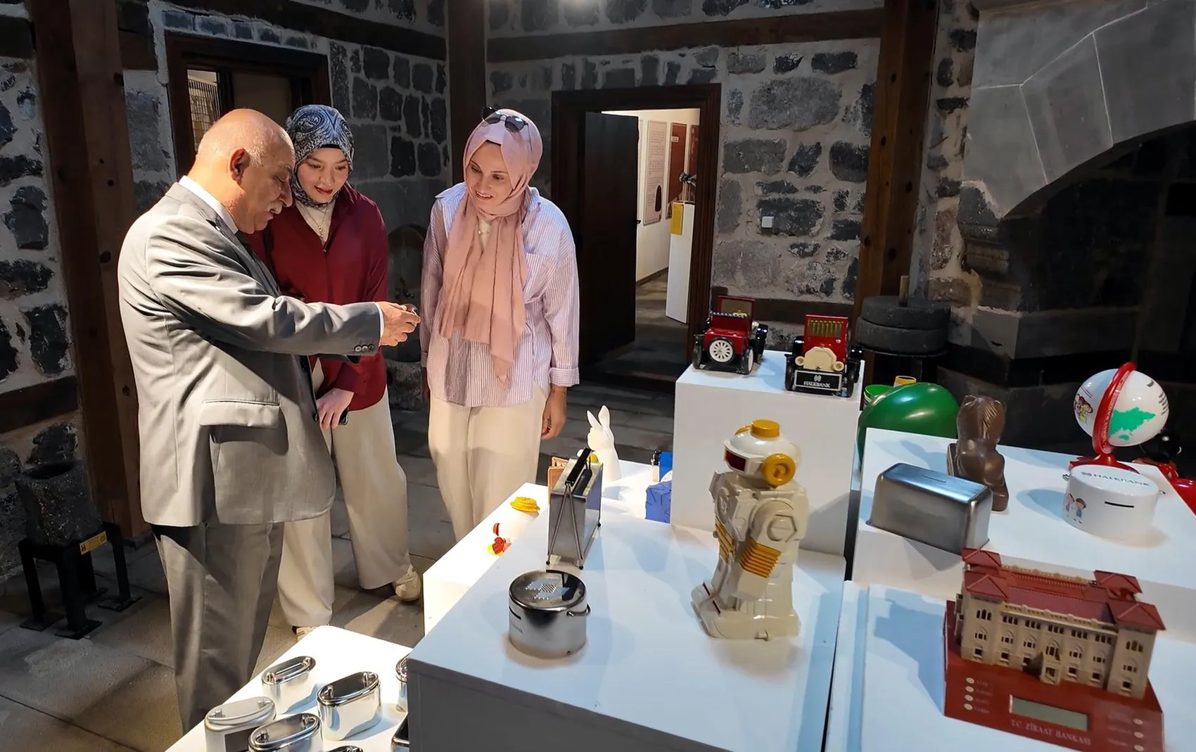 Bir ömürlük birikim Erzurum’da sergileniyor