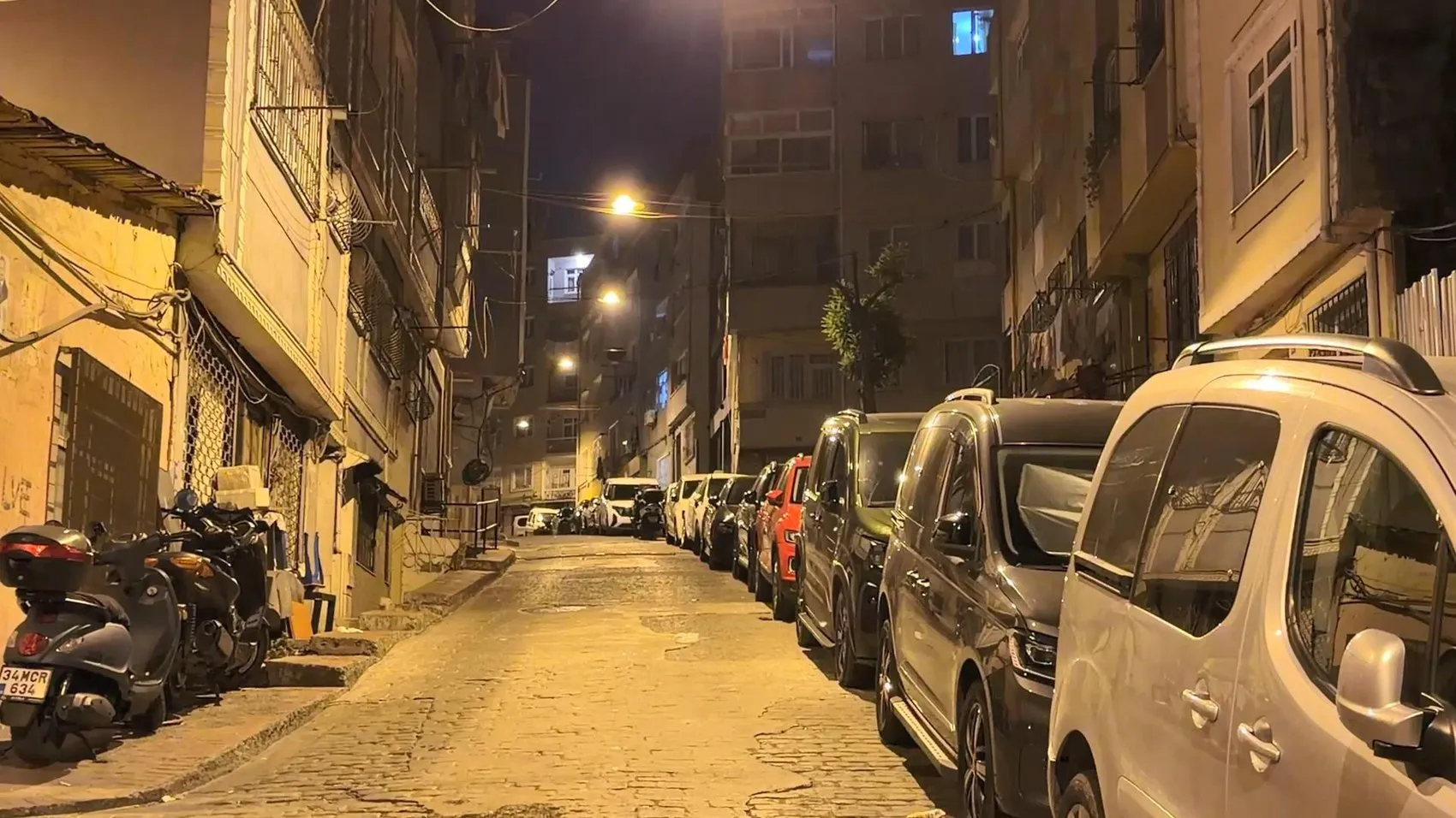 Beyoğlu’nda bir daireden gelen kokular acı gerçeği ortaya çıkardı