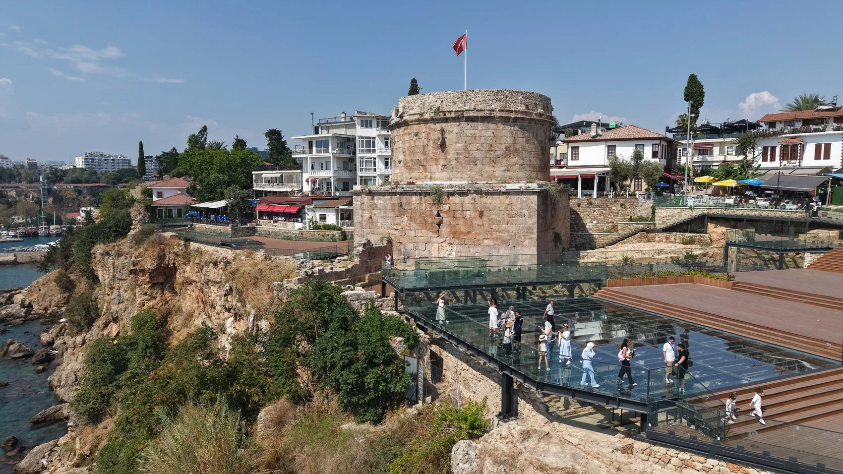 2 bin yıllık Hıdırlık Kulesi, turistlerin yeni gözdesi