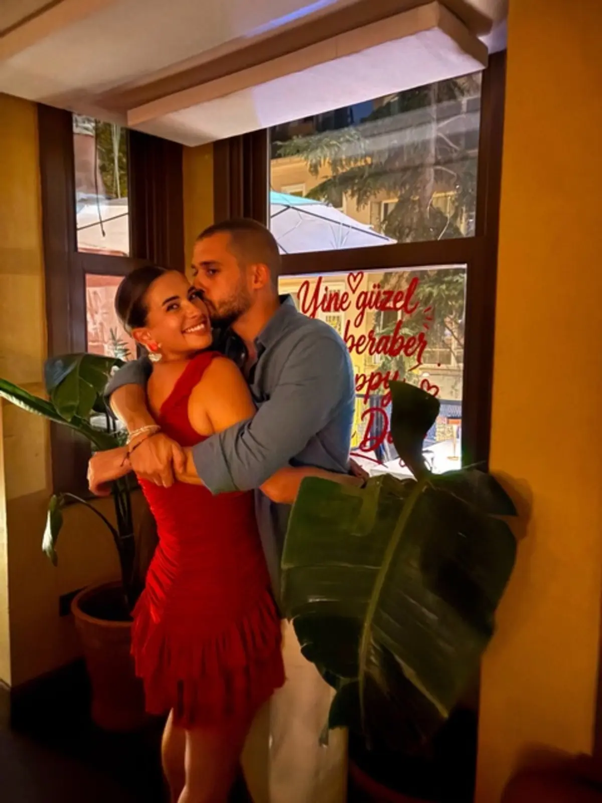 Buse Terim yeni yaşını sevgilisiyle kutladı! Romantik pozlar gündemde 4