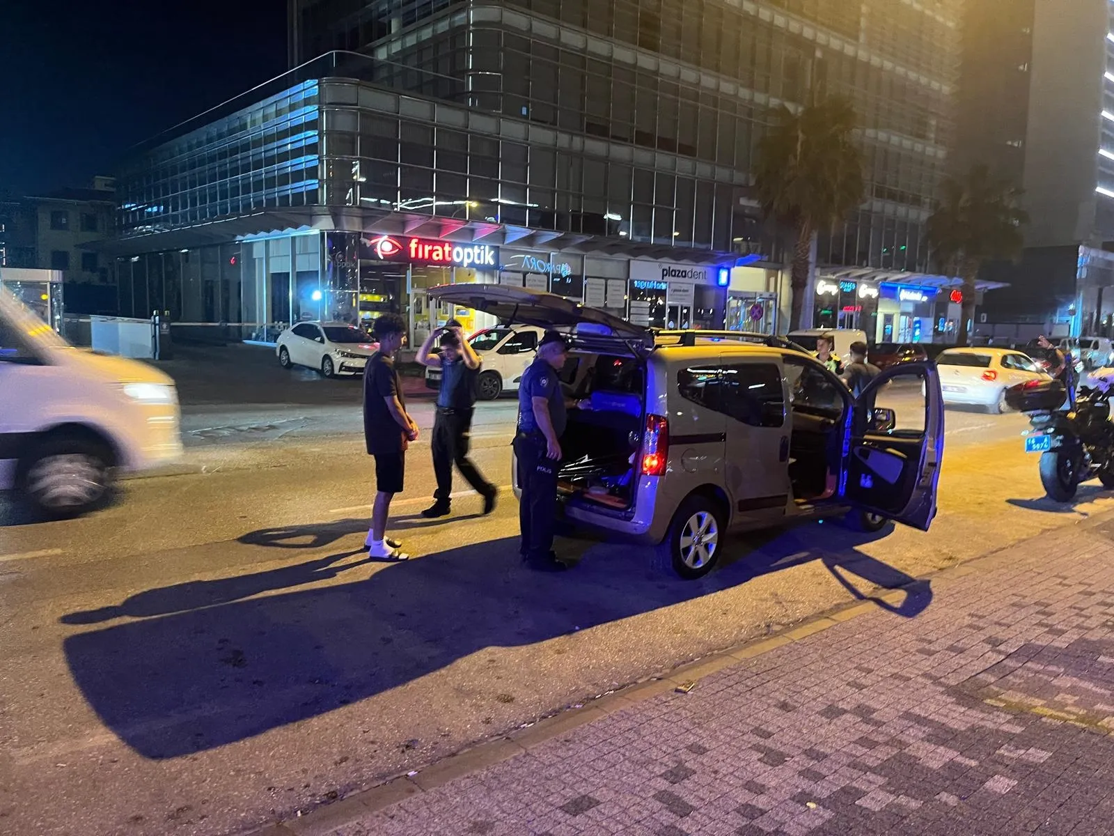 Bursa genelinde sıkı denetim 21 kişi yakalandı