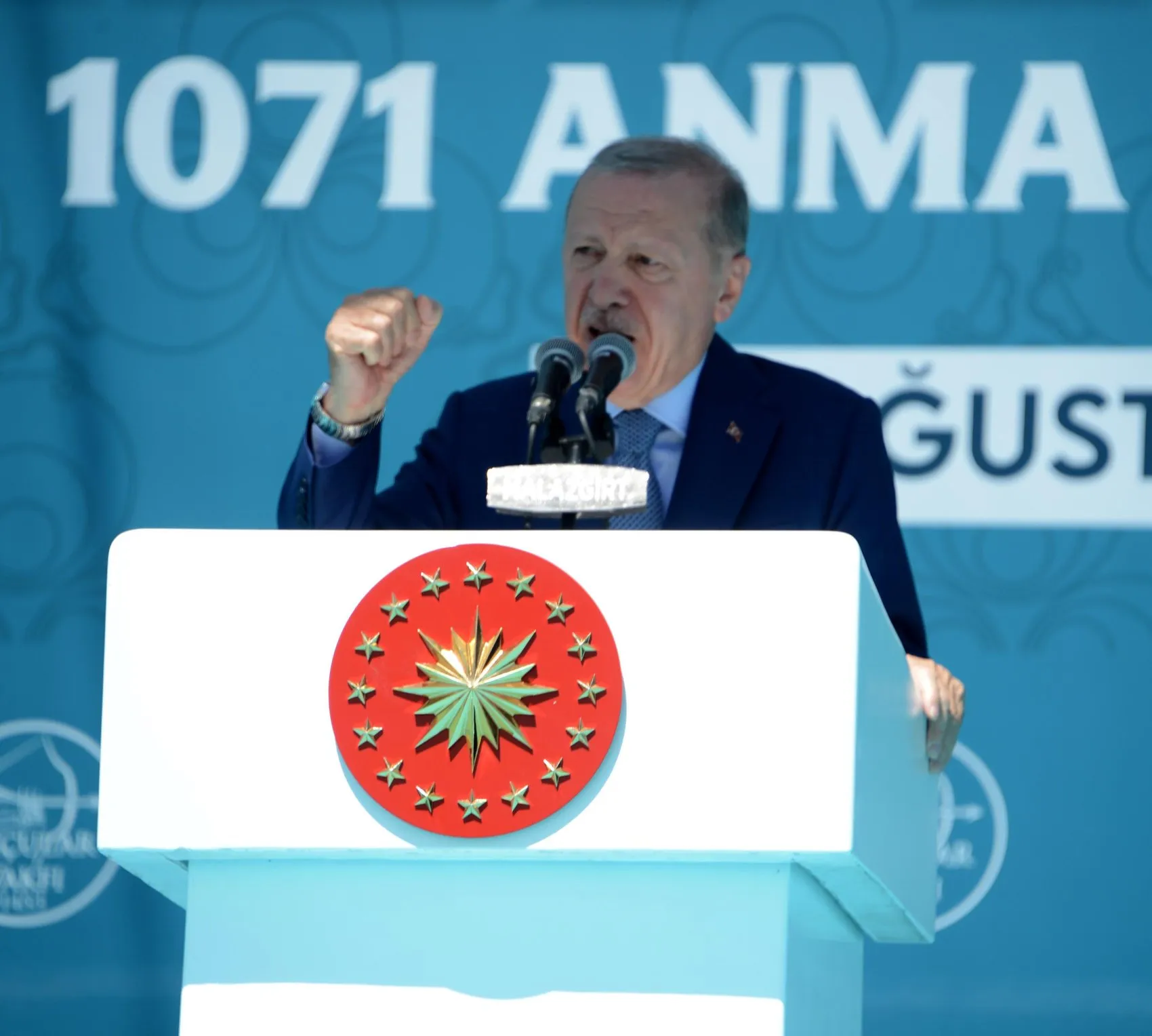 Erdoğan Malazgirt'te Türkiye'nin önünü kimse kesemez