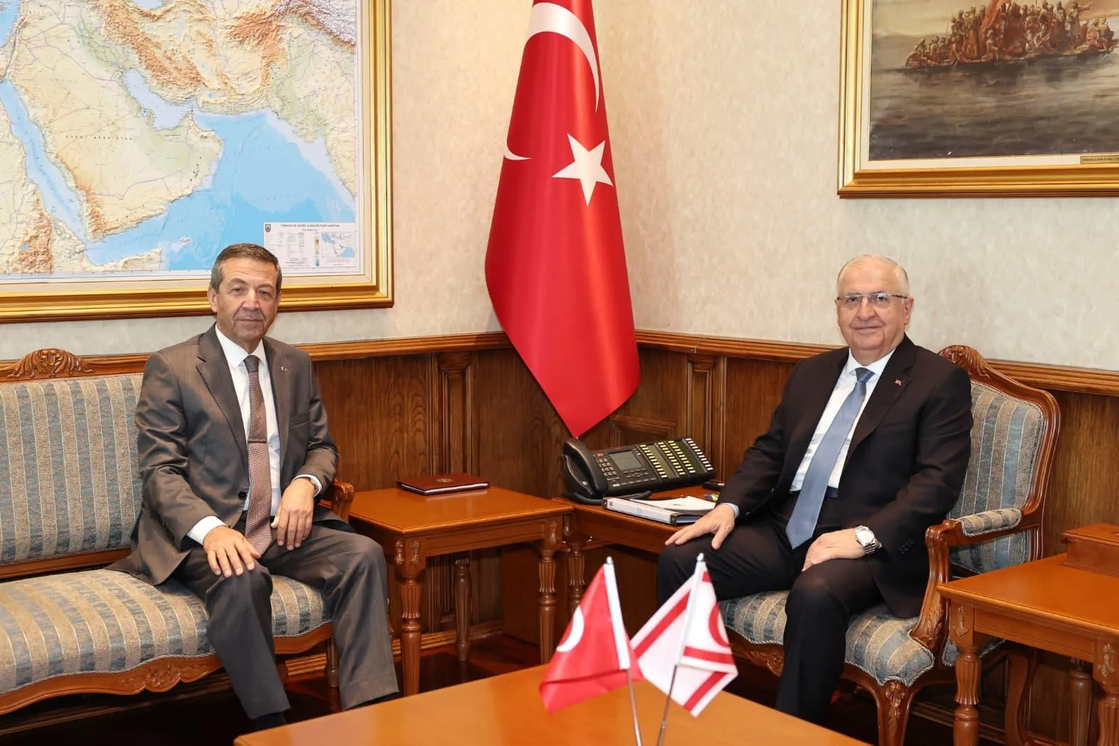 Yaşar Güler ve Tahsin Ertuğruloğlu Ankara'da masaya oturdu