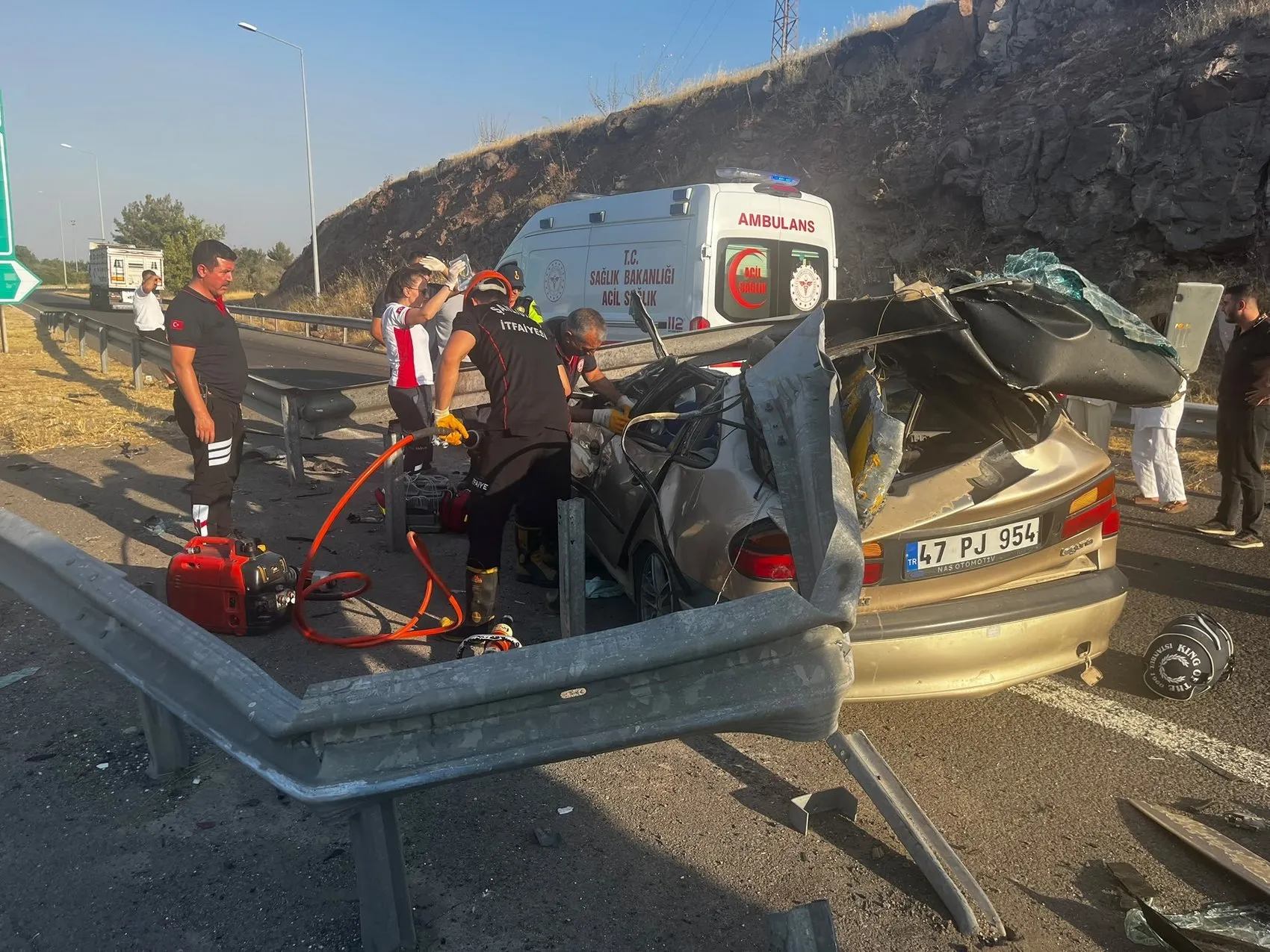 Şanlıurfa yolunda feci kaza 1 can kaybı