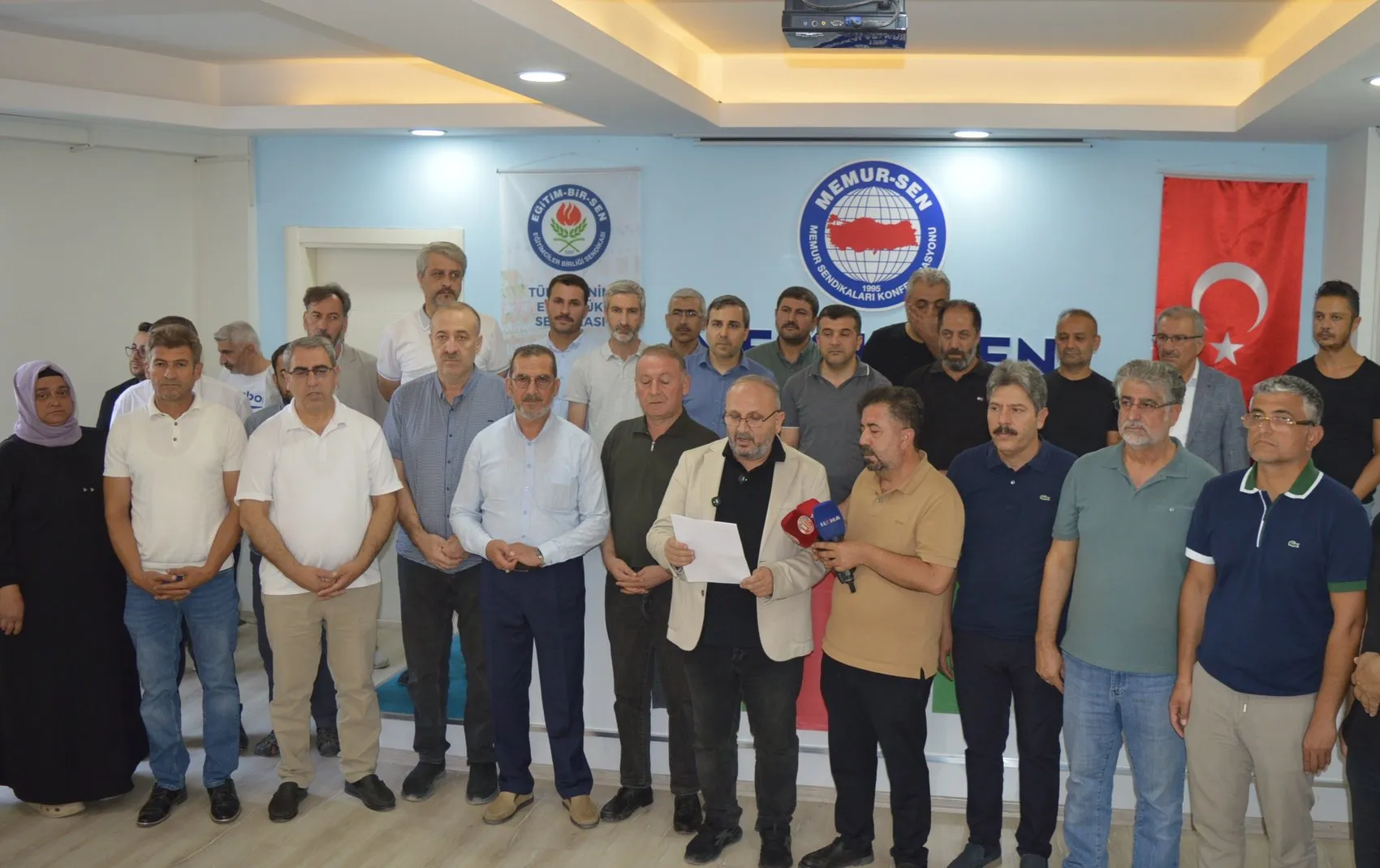 Mardinli STK temsilcilerinden Meclis kararına tam destek