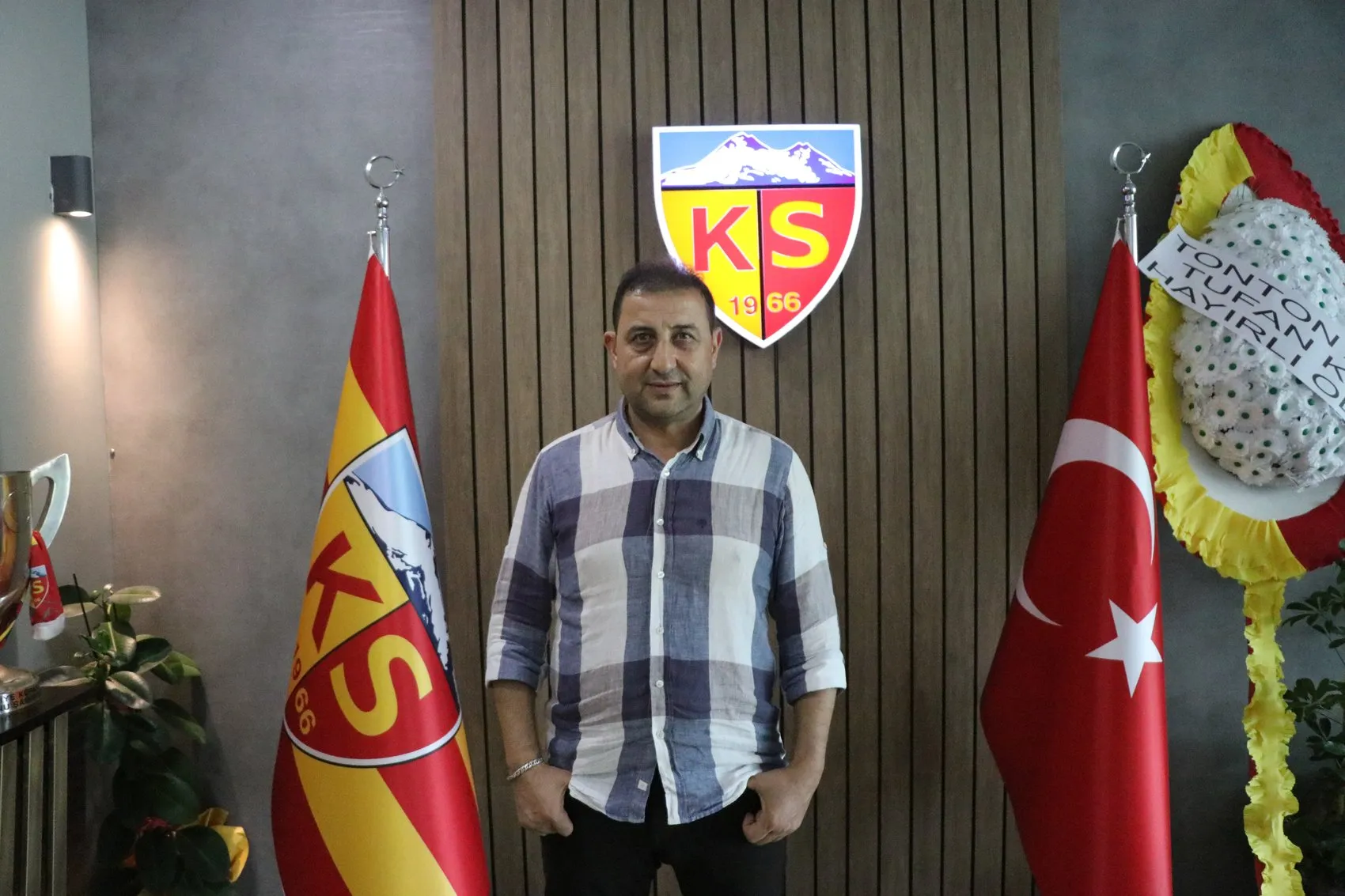 Kayserispor yeniden Süper Lig için rotayı belirledi