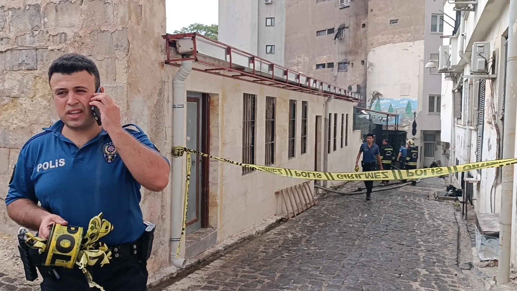 Şahinbey'de sabah mesaisi Restoran alevlere teslim oldu