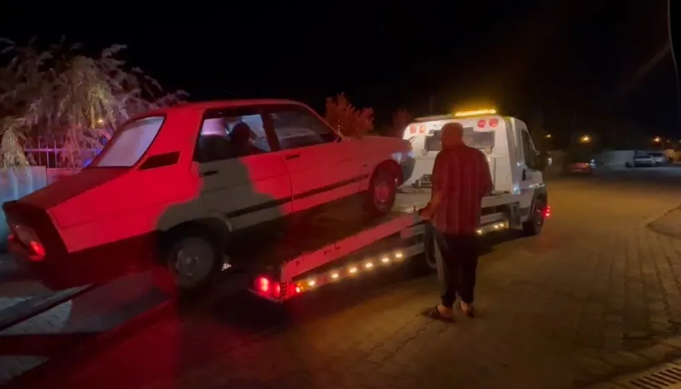 Tavşanlı'da yayaya çarpan sürücü aracını bırakıp kaçtı