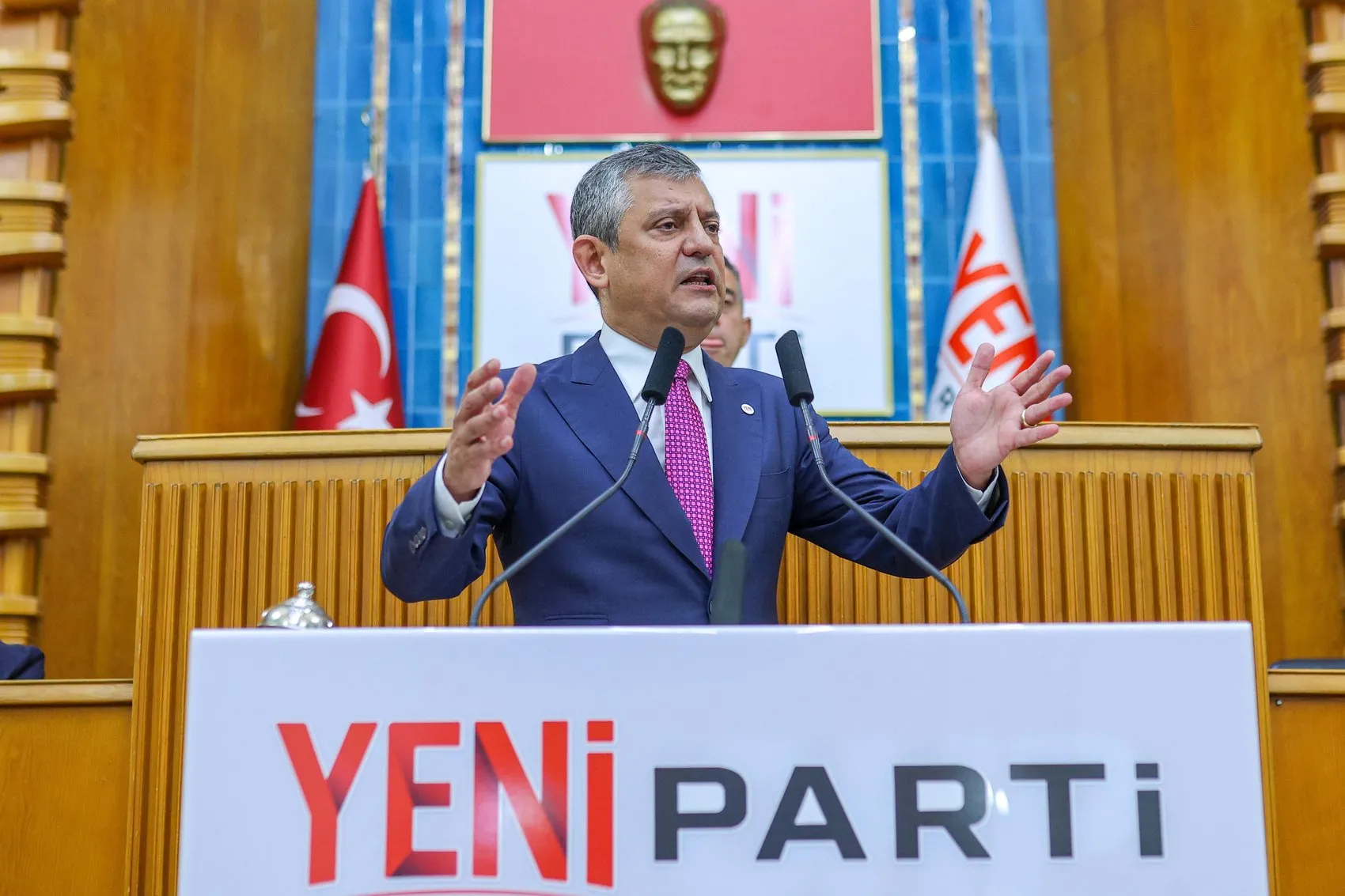 Özgür Özel'den Yeni Parti için iktidar hedefi