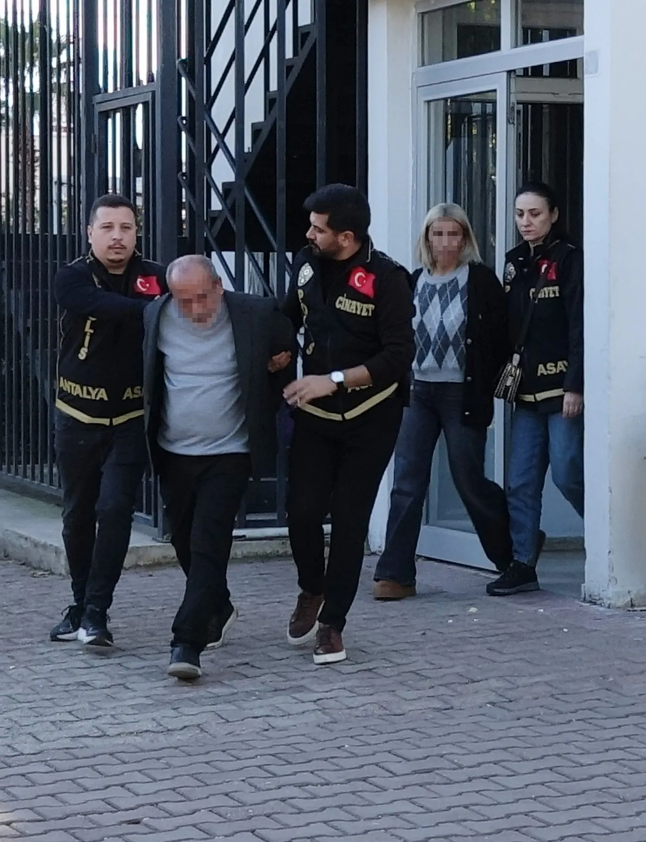 Antalya’da şüpheli ölüm davası başladı