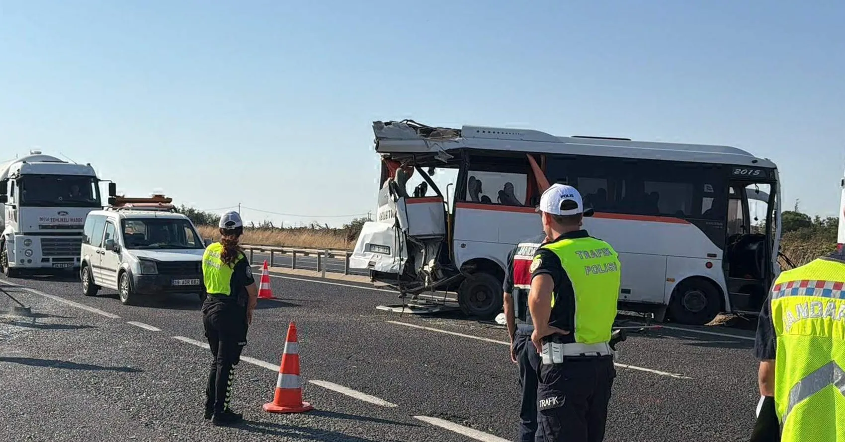 Tekirdağ Ergene yolunda zincirleme kaza 29 yaralı