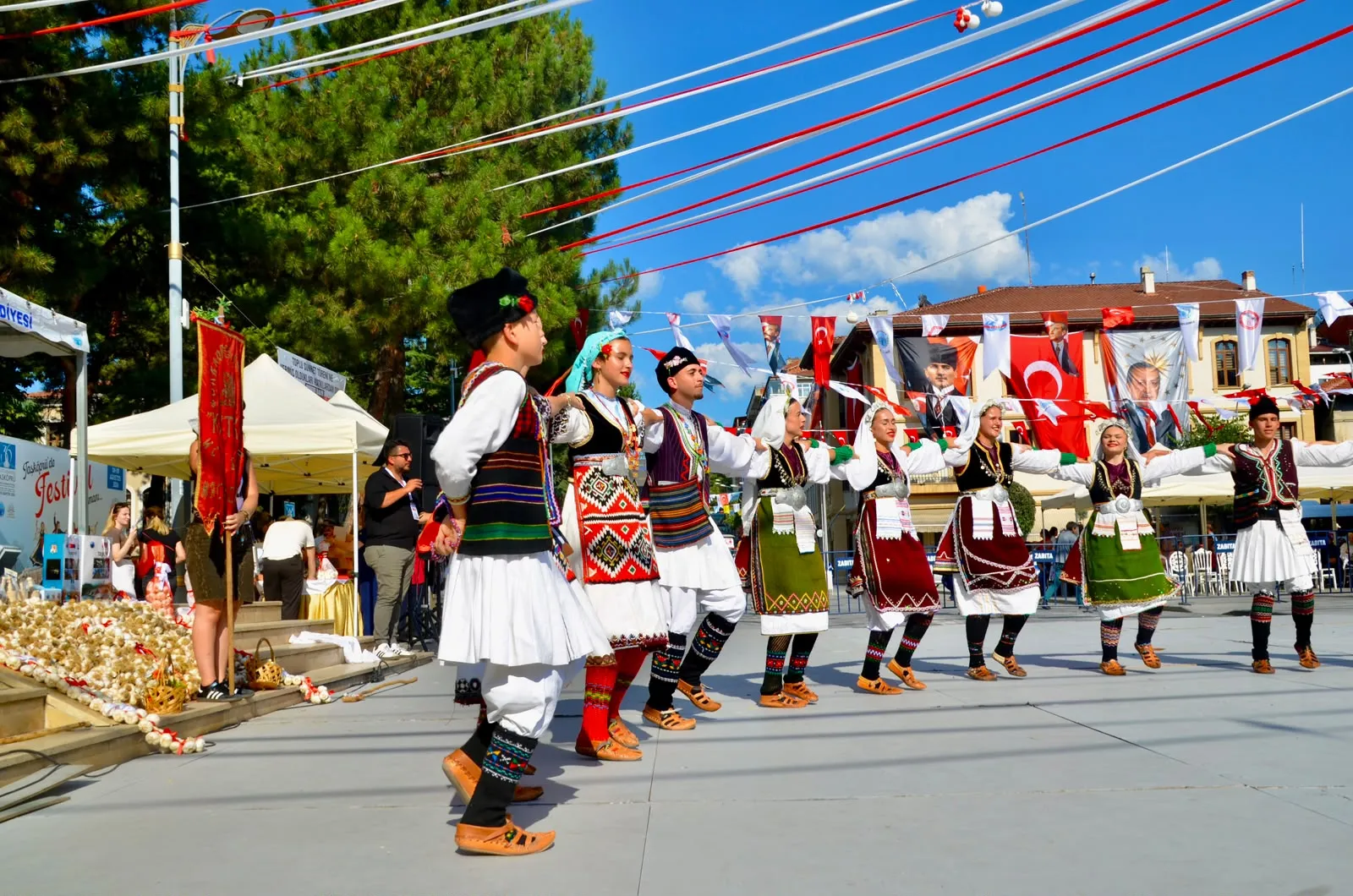 Taşköprü’de yılın en kaliteli sarımsakları seçildi
