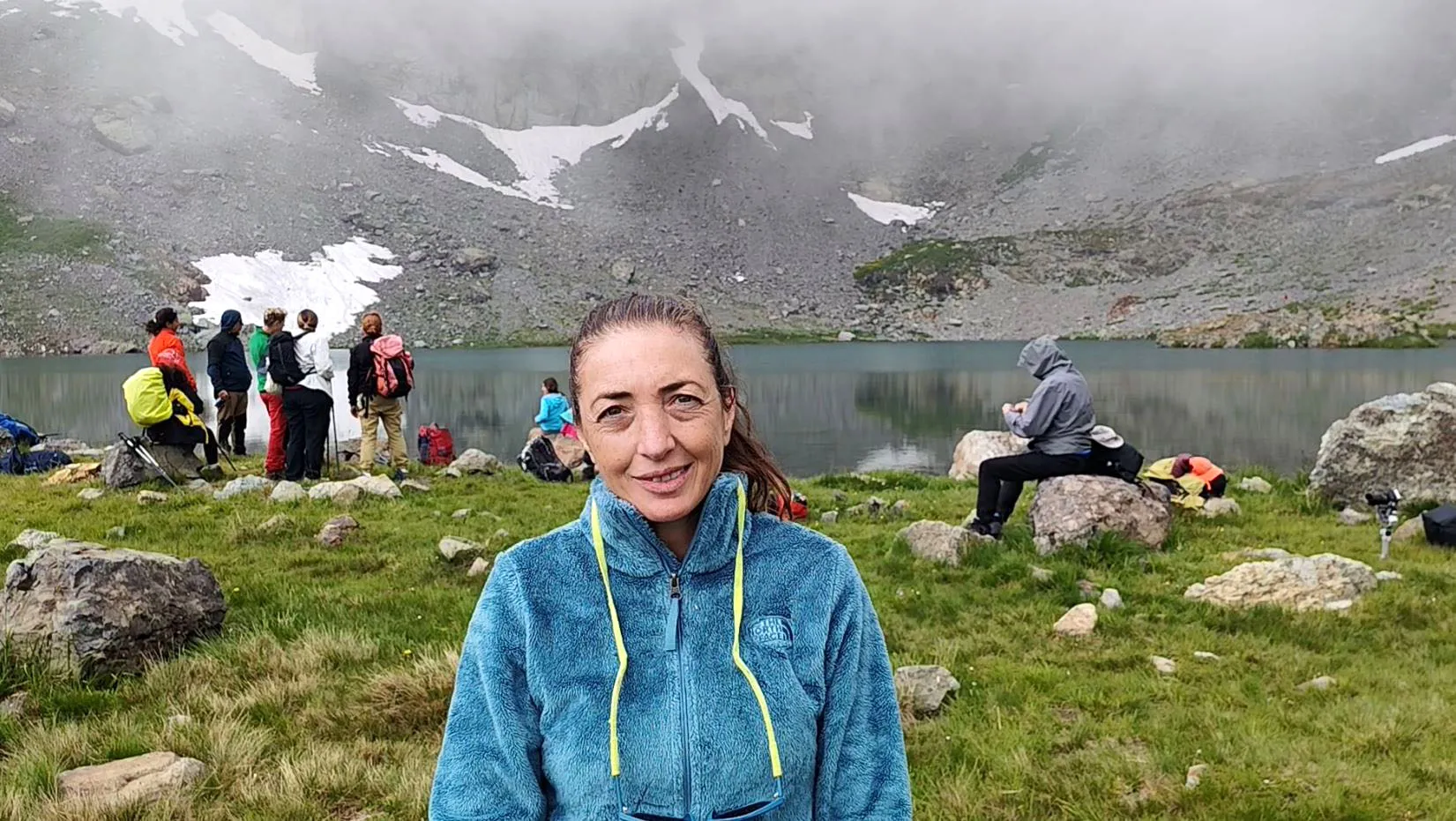 İzmirli dağcıların Karadeniz rotasında 3 bin metrede buzlu yüzüş