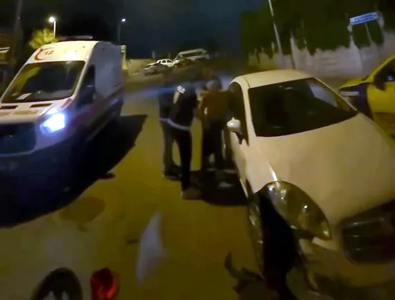 Avcılar’da 3.53 promil alkollü sürücü motosikletliye saldırdı