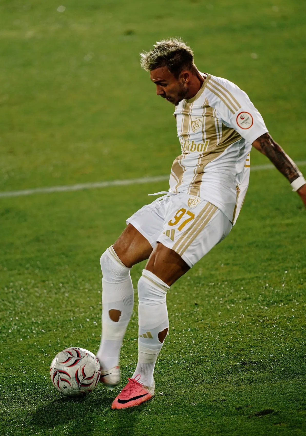 Kayserispor sezona Seferi ile hızlı giriş yaptı