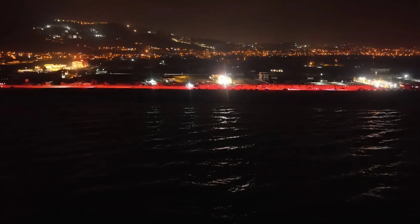 Samandağ sahilinde kaplumbağalar için kırmızı ışık dönemi